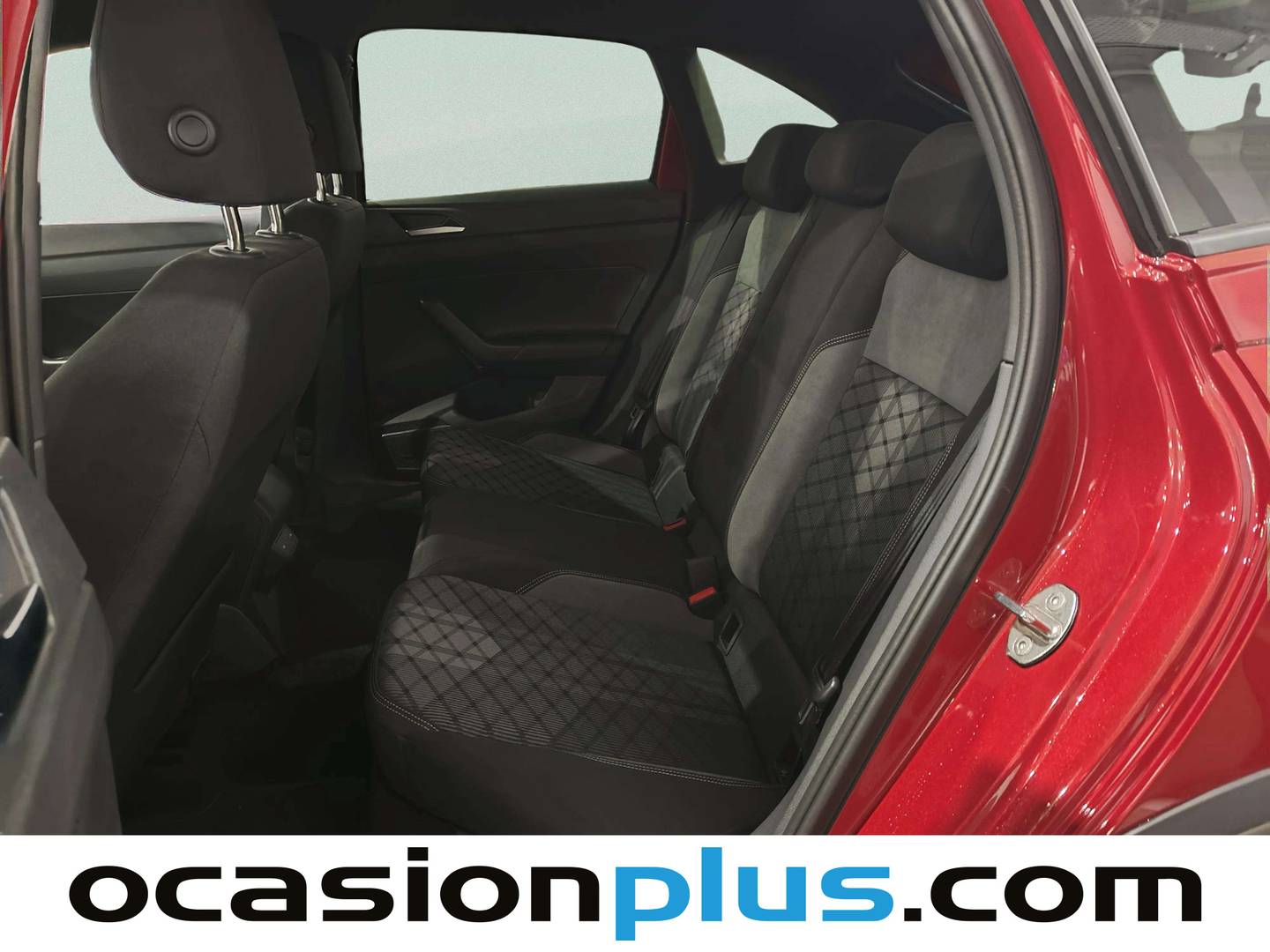 Foto Volkswagen Taigo Volkswagen Taigo R-Line 1.0 TSI (110 CV) DSG