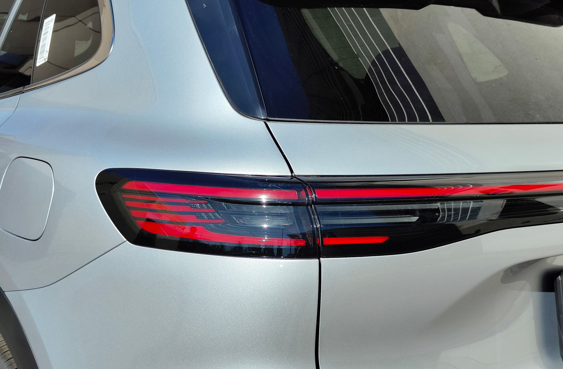 Geely Starray EM-i 1.5 PHEV Pro - foto 16