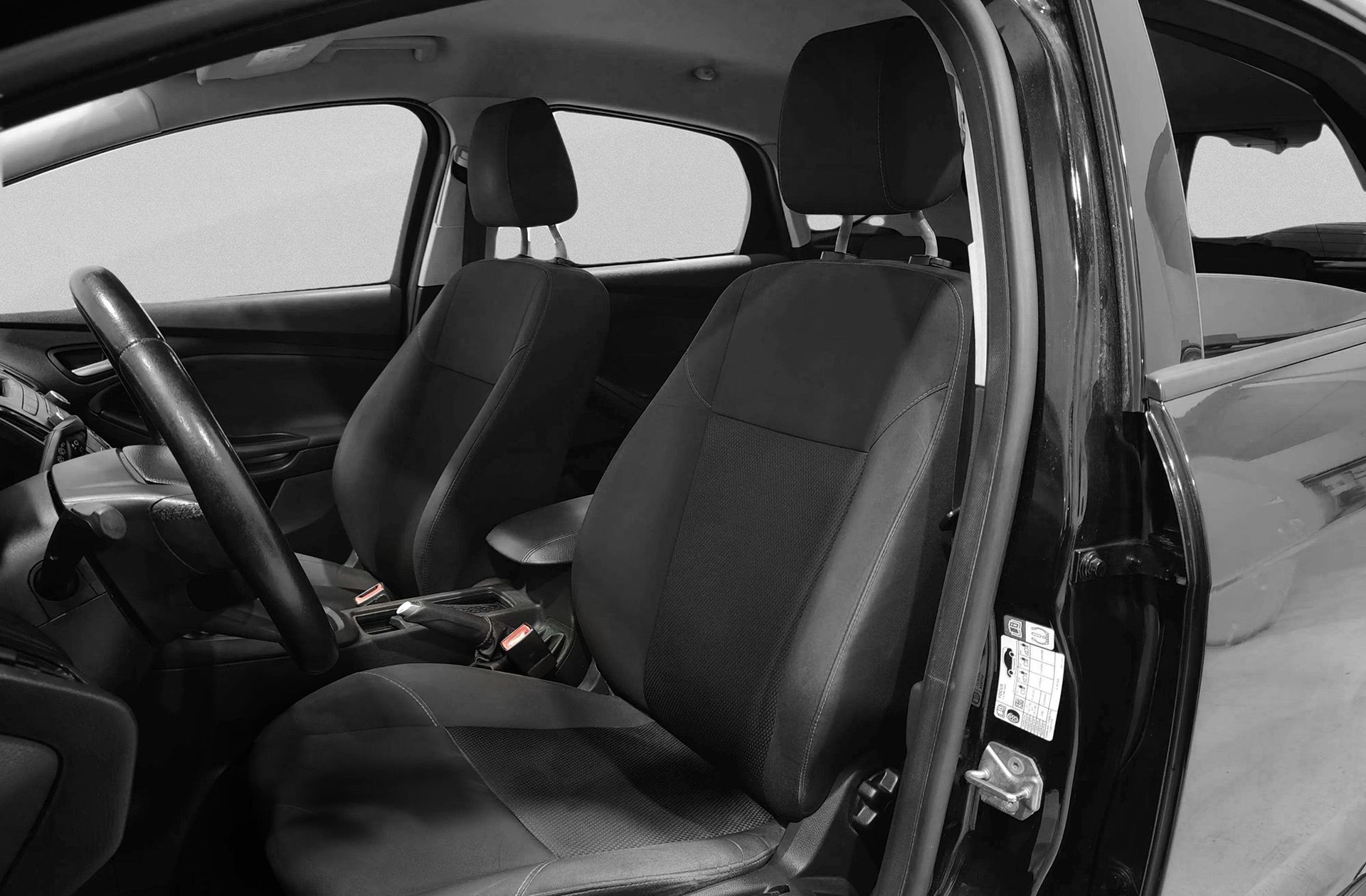 Ford Focus 1.5 TDCi Trend+ Powershift - foto 8