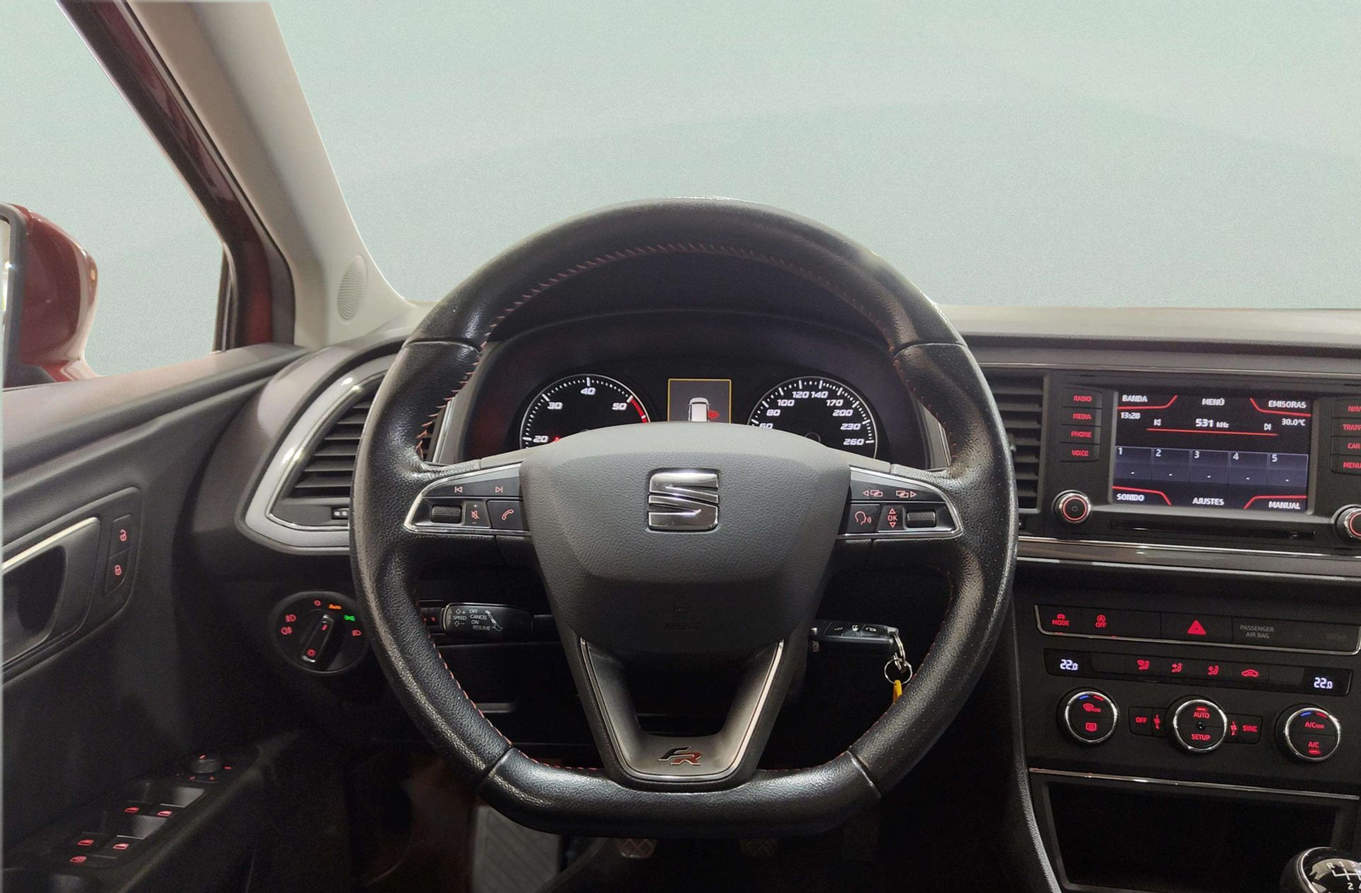 SEAT León ST 2.0 TDI FR - foto 22