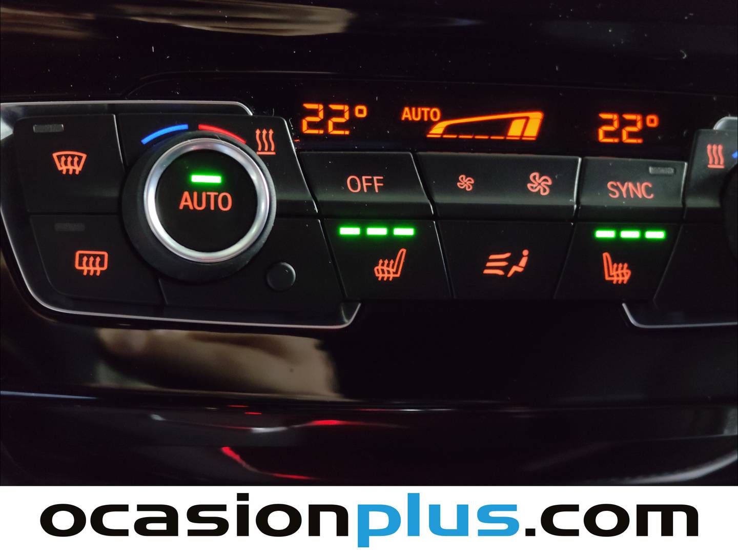 Extras y acabados del BMW X2 BMW X2 xDrive18d (150 CV)