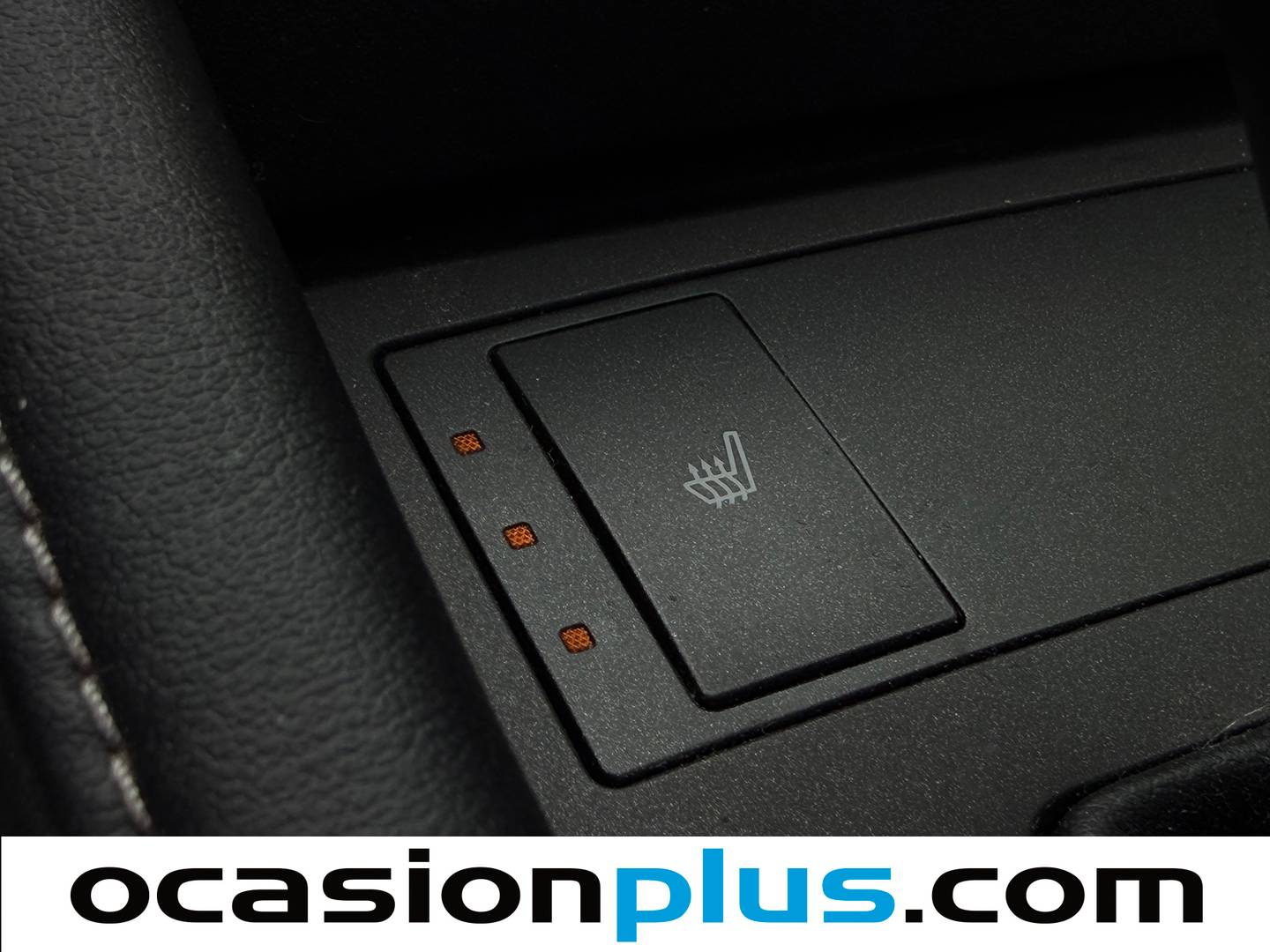 Equipamiento del Lexus RC Lexus RC RC 300h Executive (223 CV)