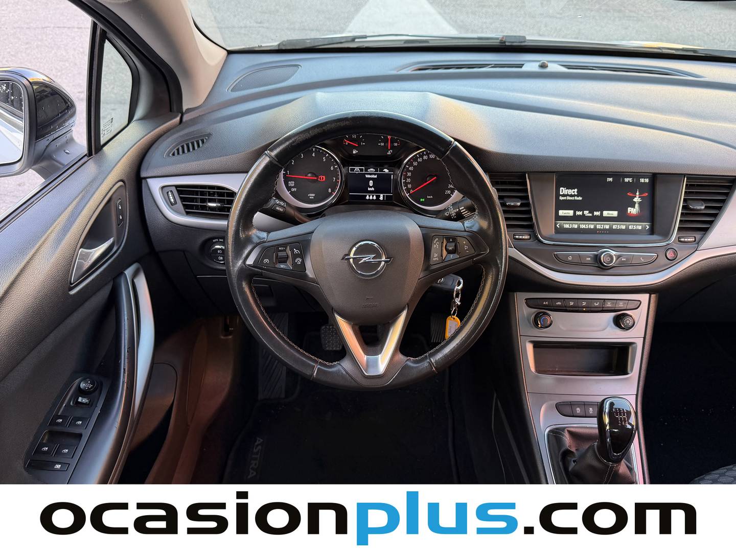 Foto Opel Astra Opel Astra 1.2 Turbo SHL Edition (110 CV)