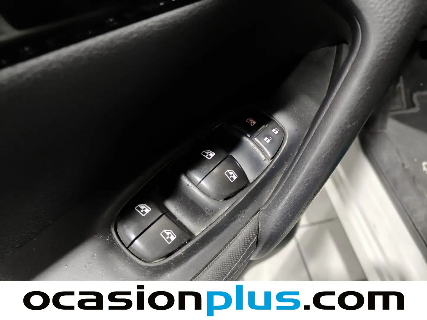 Foto Nissan QASHQAI Nissan Qashqai DIG-T 140 Acenta 4x2  (140 CV)