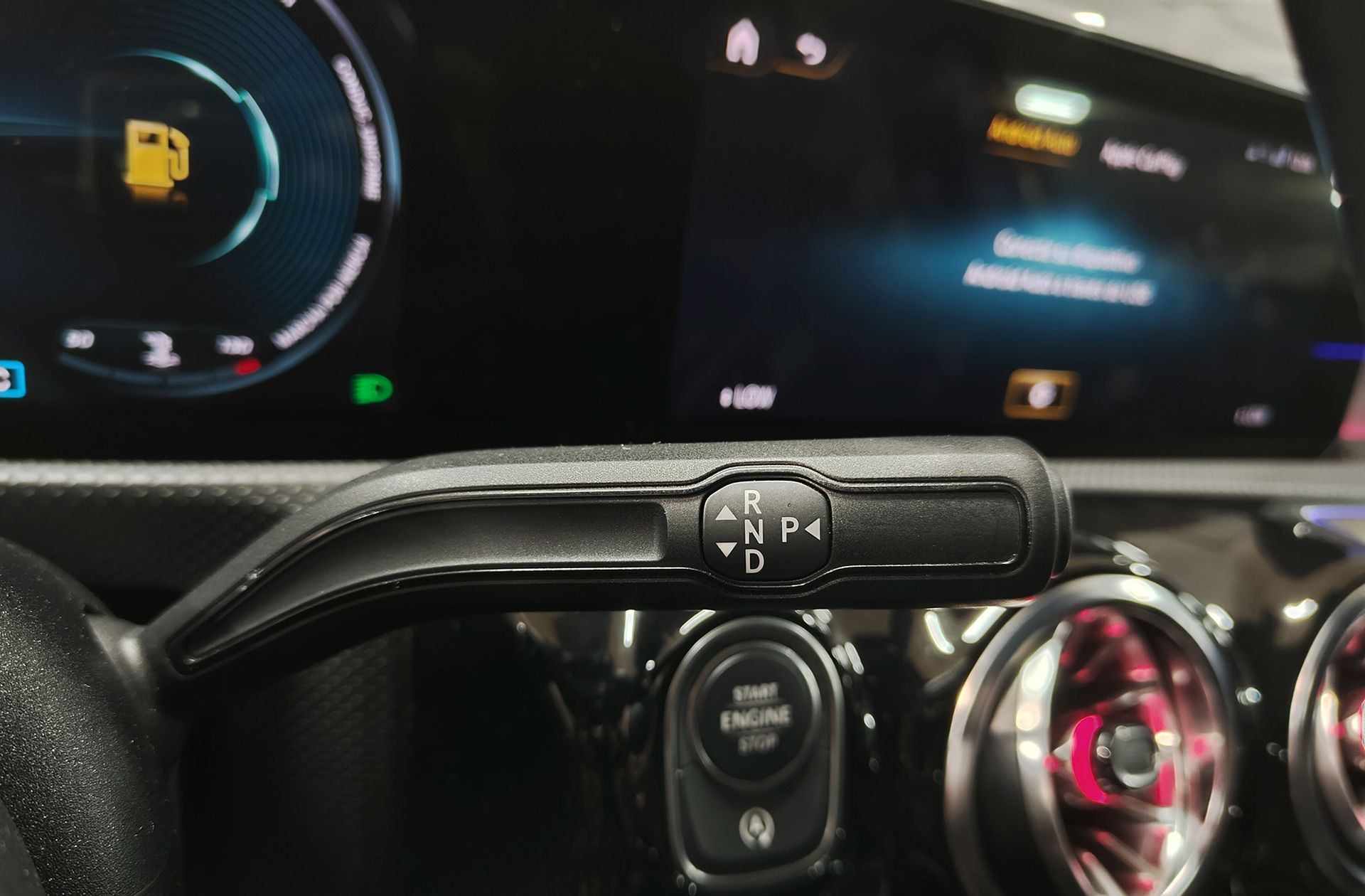 Mercedes-Benz Clase A 180 d Pack AMG - foto 6