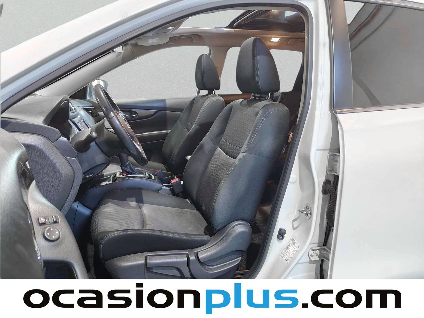Foto asientos delanteros Nissan X-TRAIL Nissan X-Trail DIG-T 160 N-Desing DCT (160 CV)