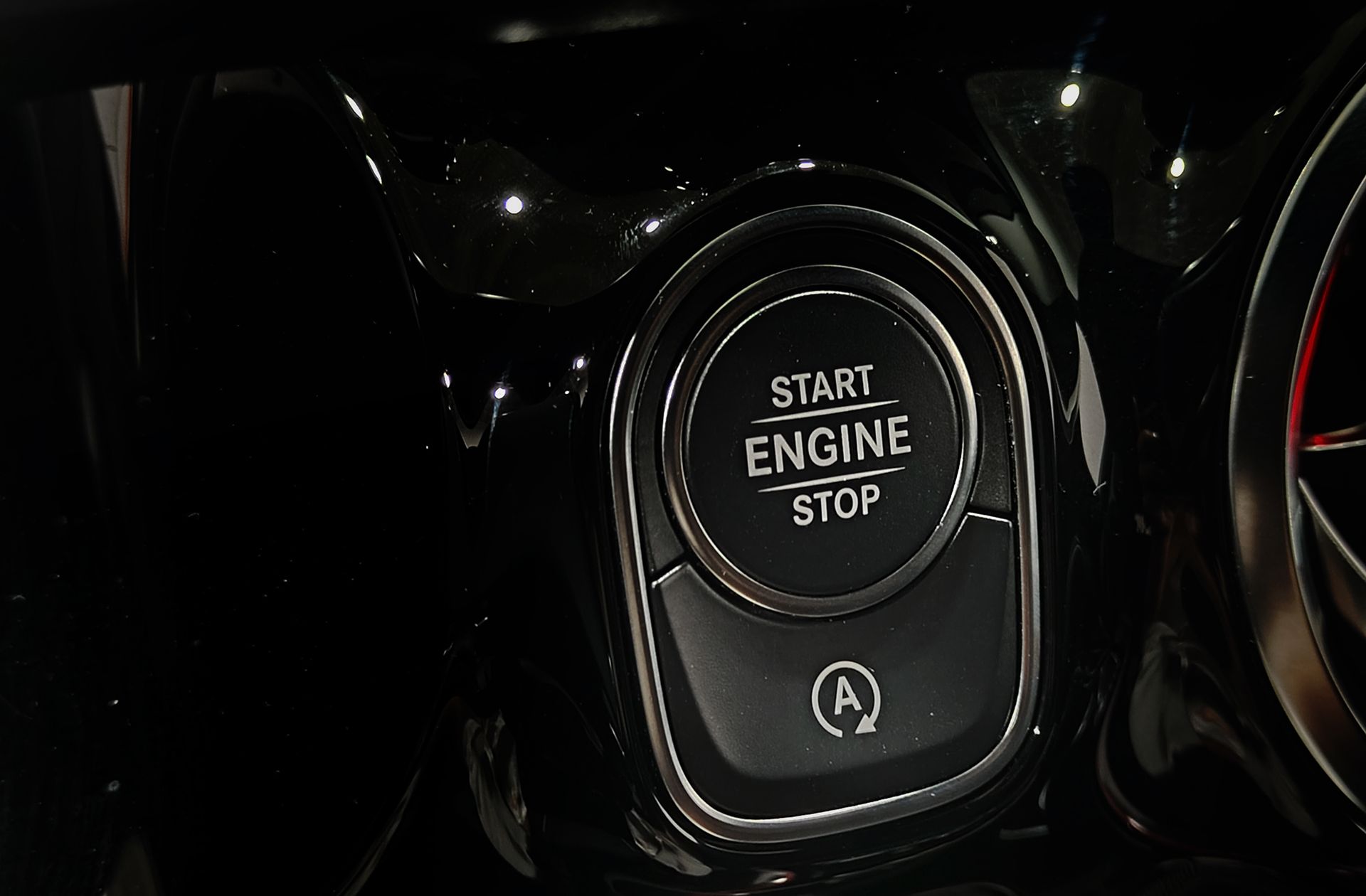 Mercedes-Benz GLA 200 d Pack AMG - foto 12