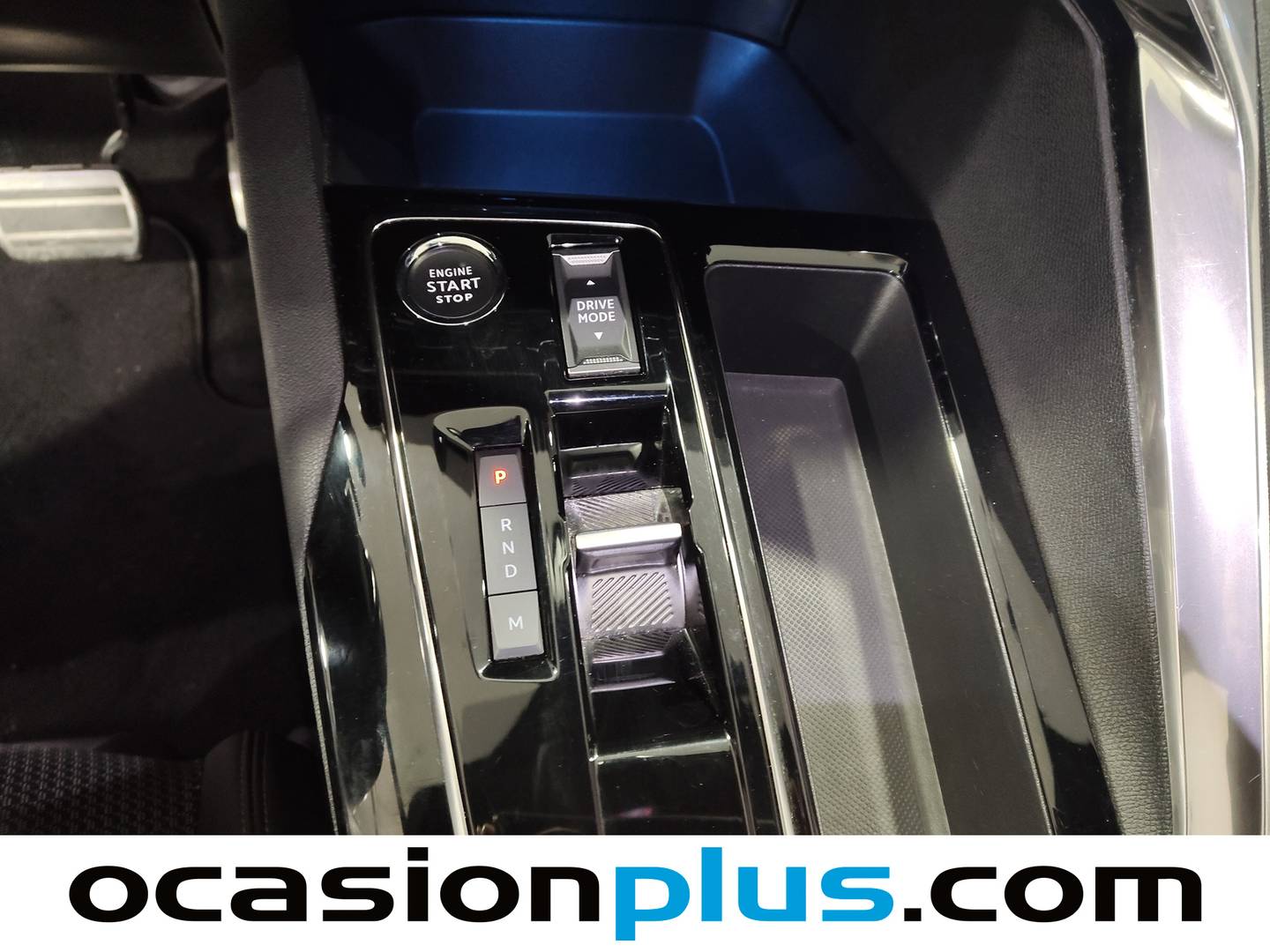 Foto Peugeot 3008 Peugeot 3008 PureTech 130 S&S GT EAT8 (130 CV)