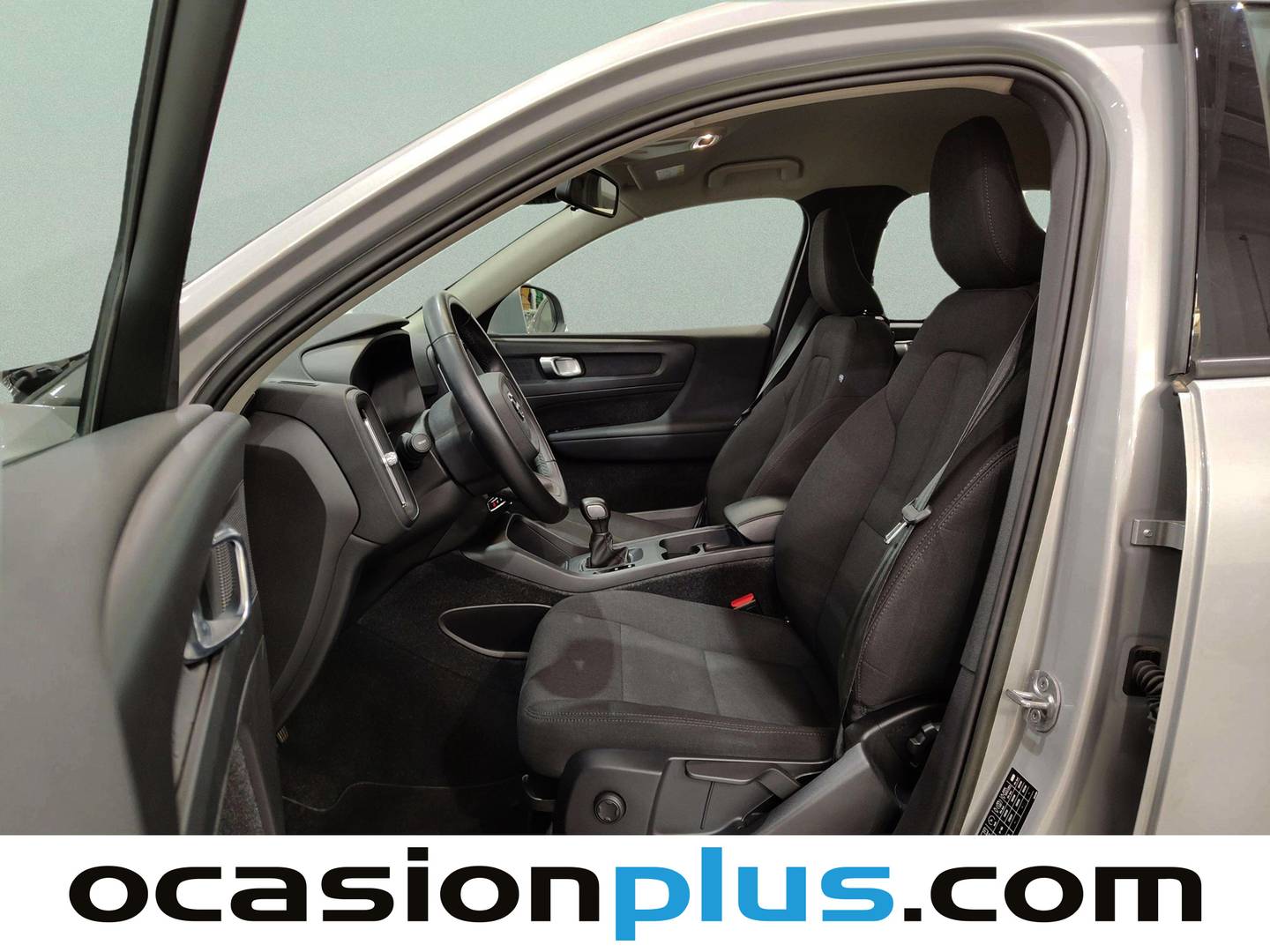 Foto asientos delanteros Volvo XC40 Volvo XC40 T2 Essential (129 CV)
