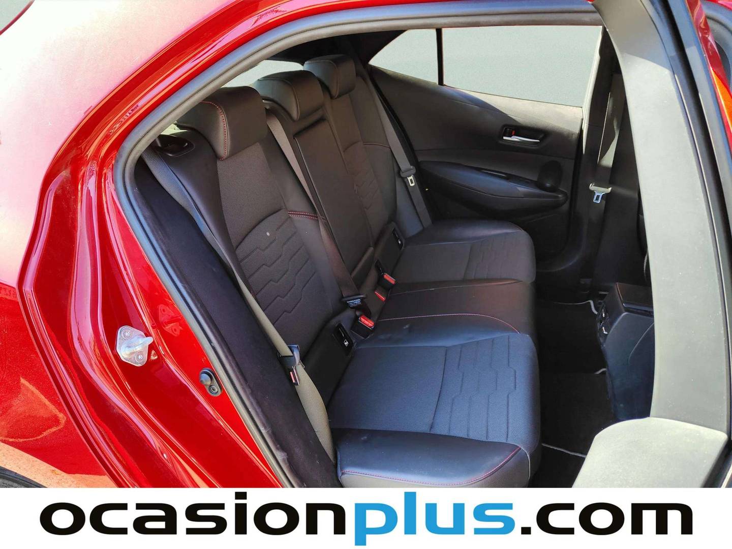 Foto Toyota Corolla Toyota Corolla 180H Advance E-CVT (180 CV)