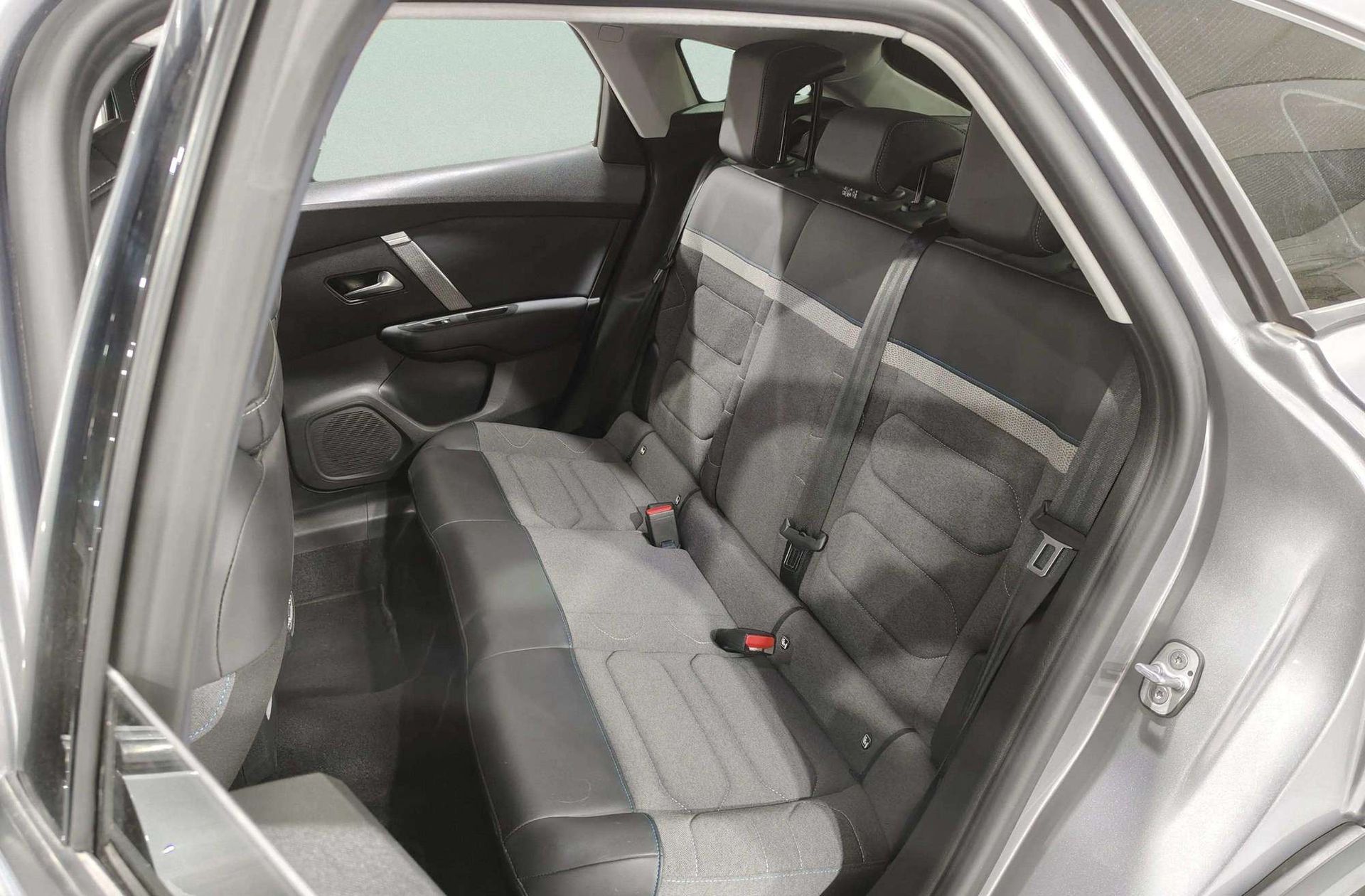 Citroën C4 BlueHDi 130 Feel Pack EAT8 - foto 10
