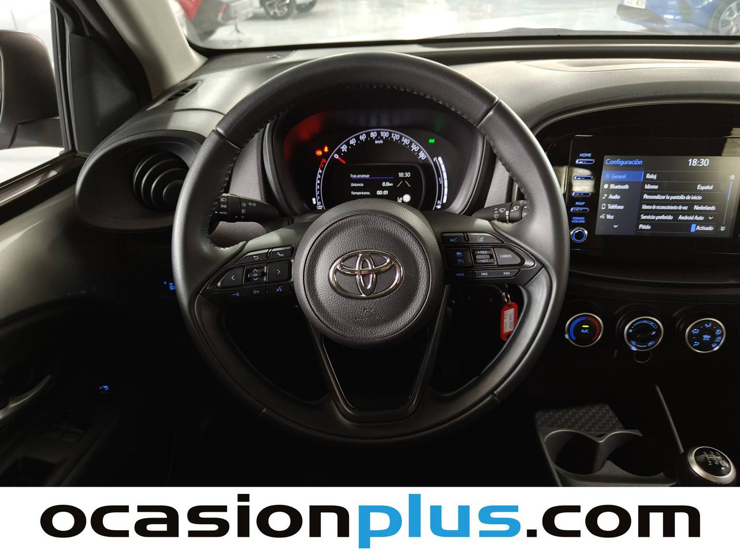 Foto Toyota Aygo X Cross Toyota Aygo X Cross 1.0 VVT-I Play (72 CV)