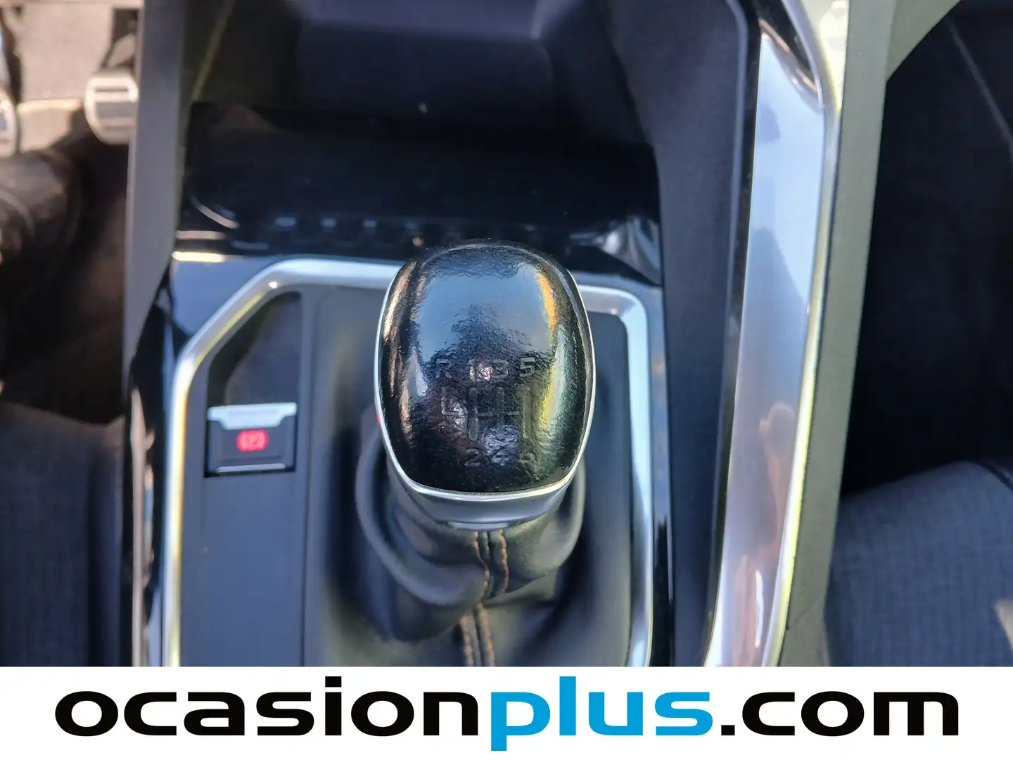 Foto Peugeot 3008 Peugeot 3008 PureTech 130 S&S GT Line (130 CV)