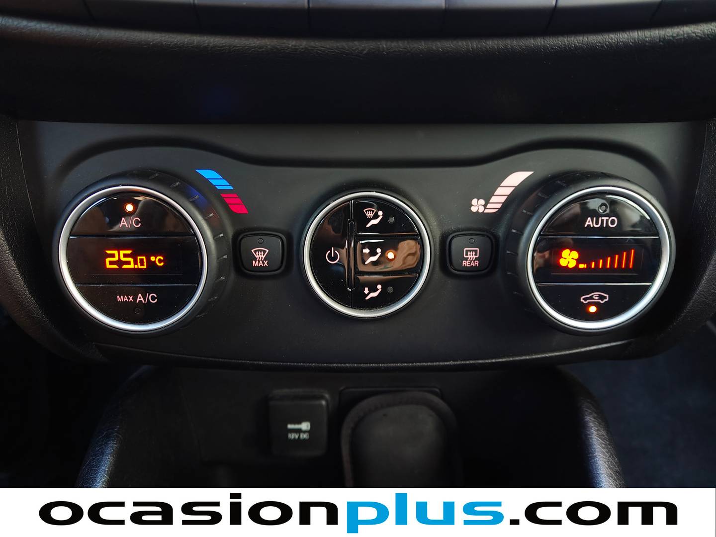 Equipamiento del Fiat Tipo Fiat Tipo SW 1.4 T-Jet Lounge (120 CV)
