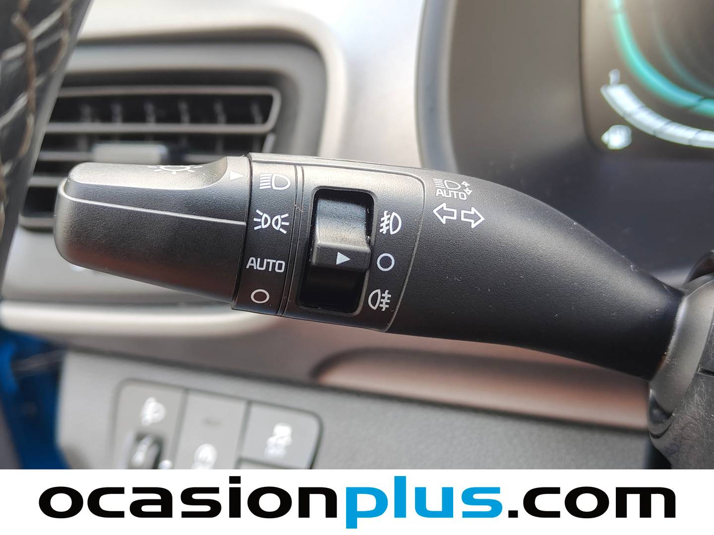 KIA Stonic KIA Stonic 1.0 T-GDi MHEV MT Concept (100 CV) seminuevo