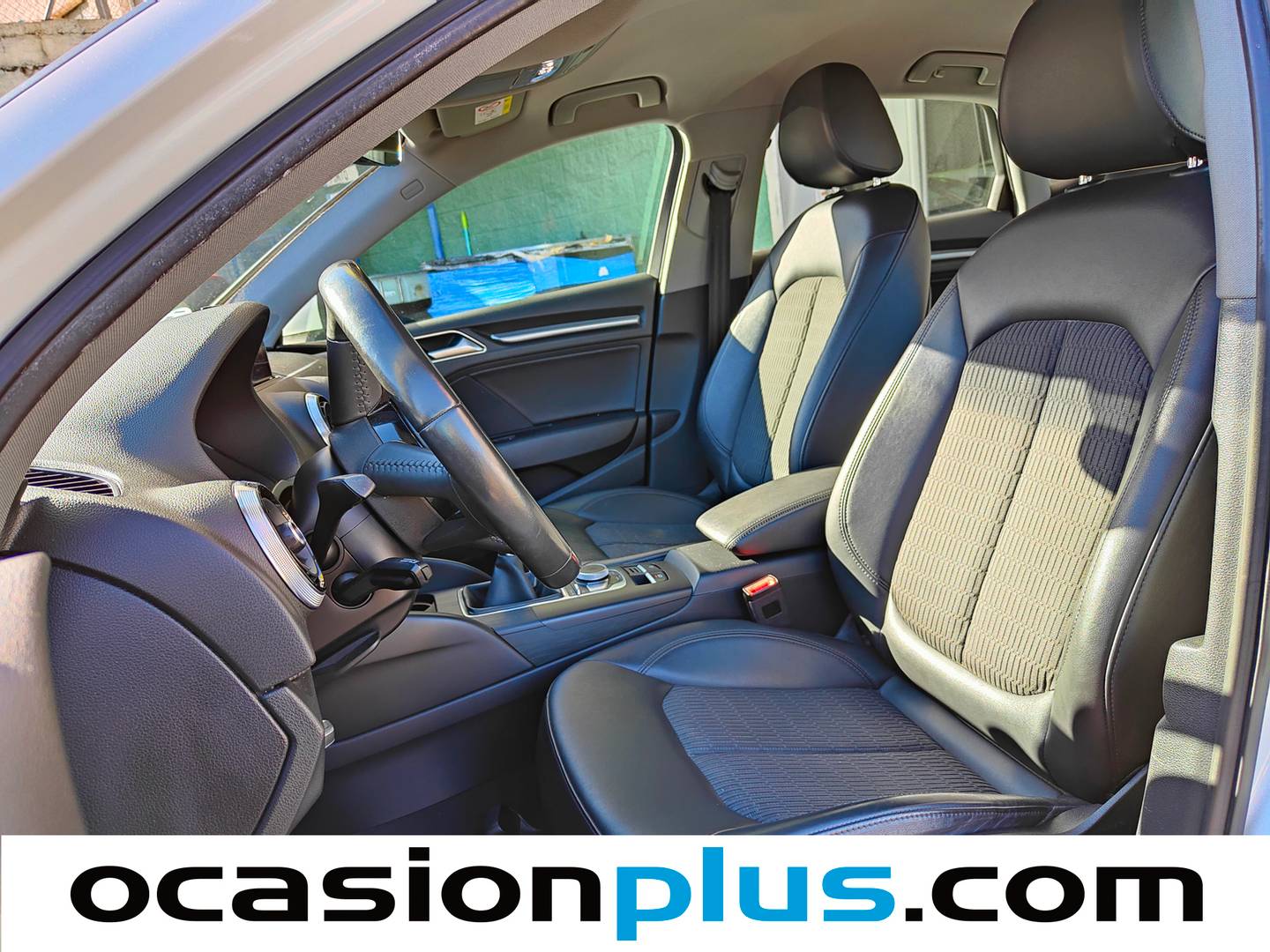 Foto asientos delanteros Audi A3 Audi A3 Sedan Design Edition 1.6 TDI (116 CV)