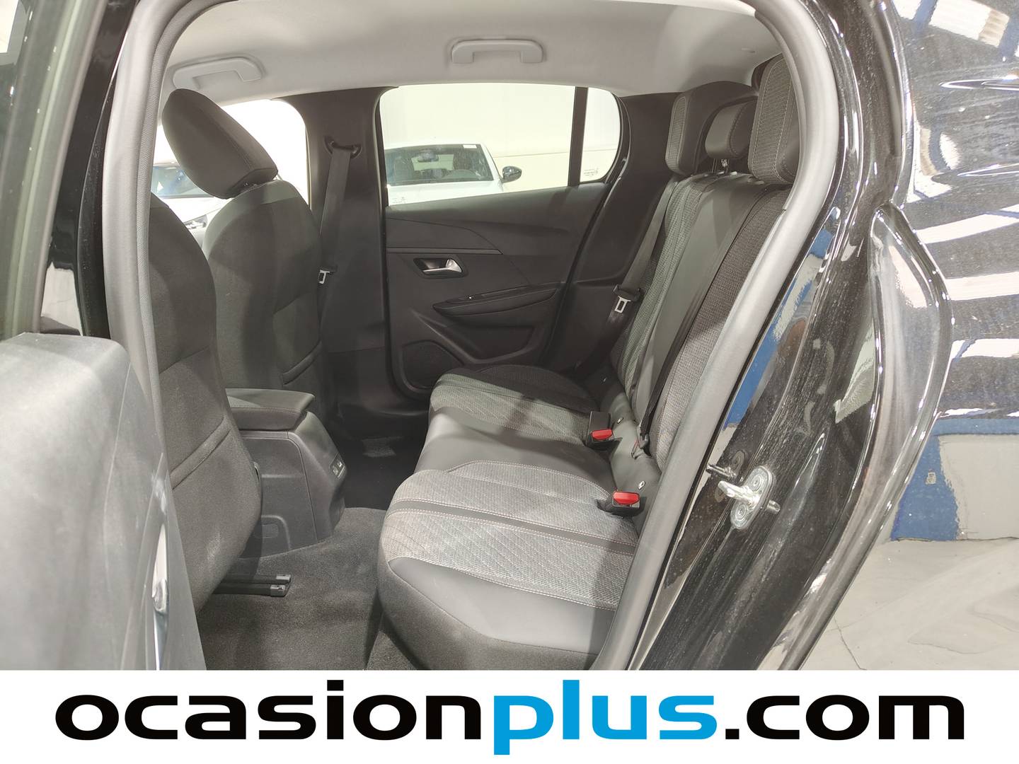 Foto Peugeot 208 Peugeot 208 Allure Hybrid eDCS6 (100 CV)