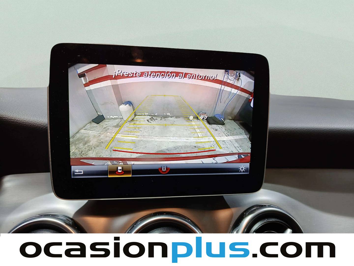 Foto Mercedes GLA Mercedes-Benz GLA 200 d  (136 CV) Pack AMG