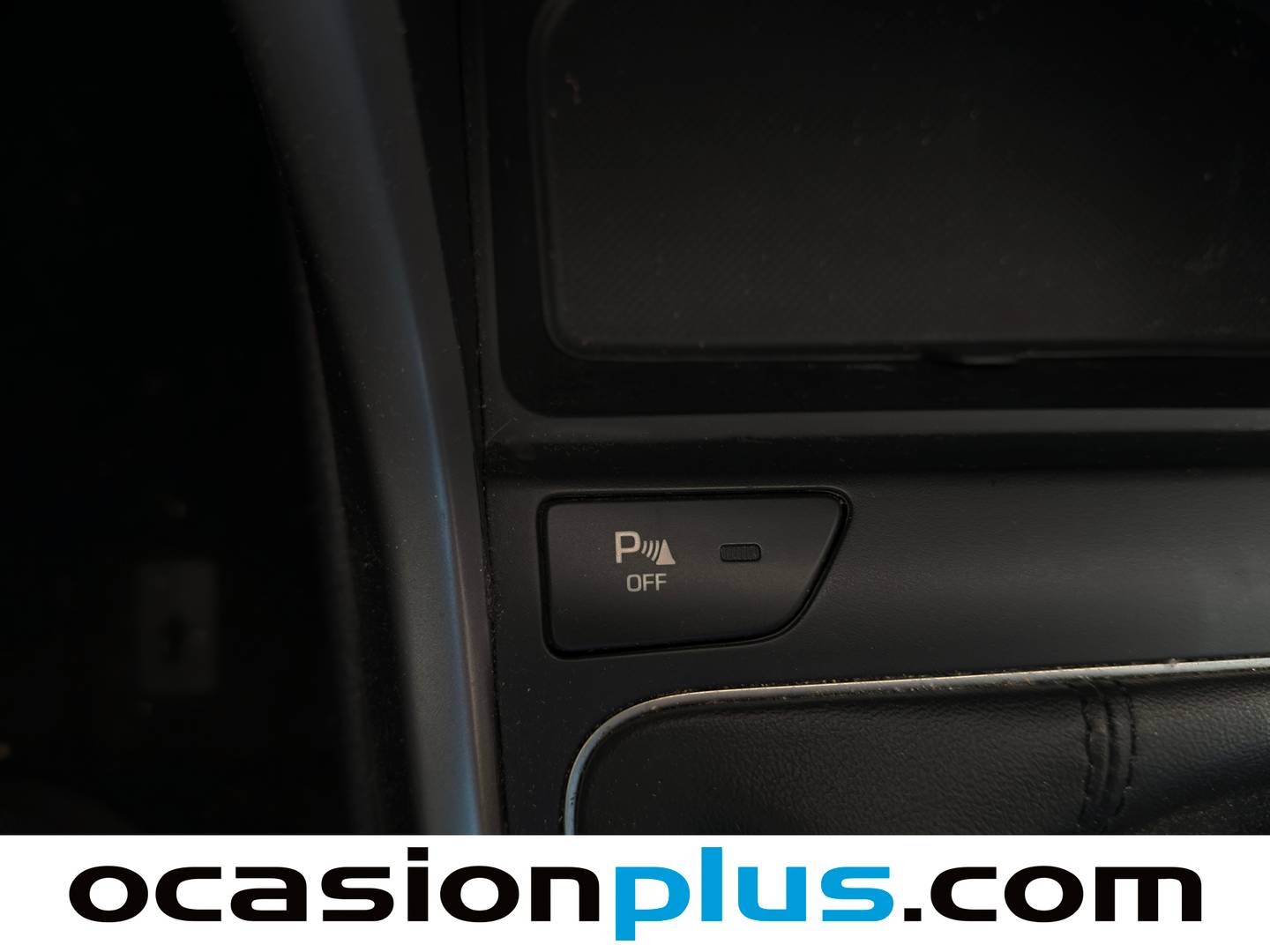 Equipamiento del Hyundai i30 Hyundai i30 1.6 CRDI BlueDrive Klass (110 CV)