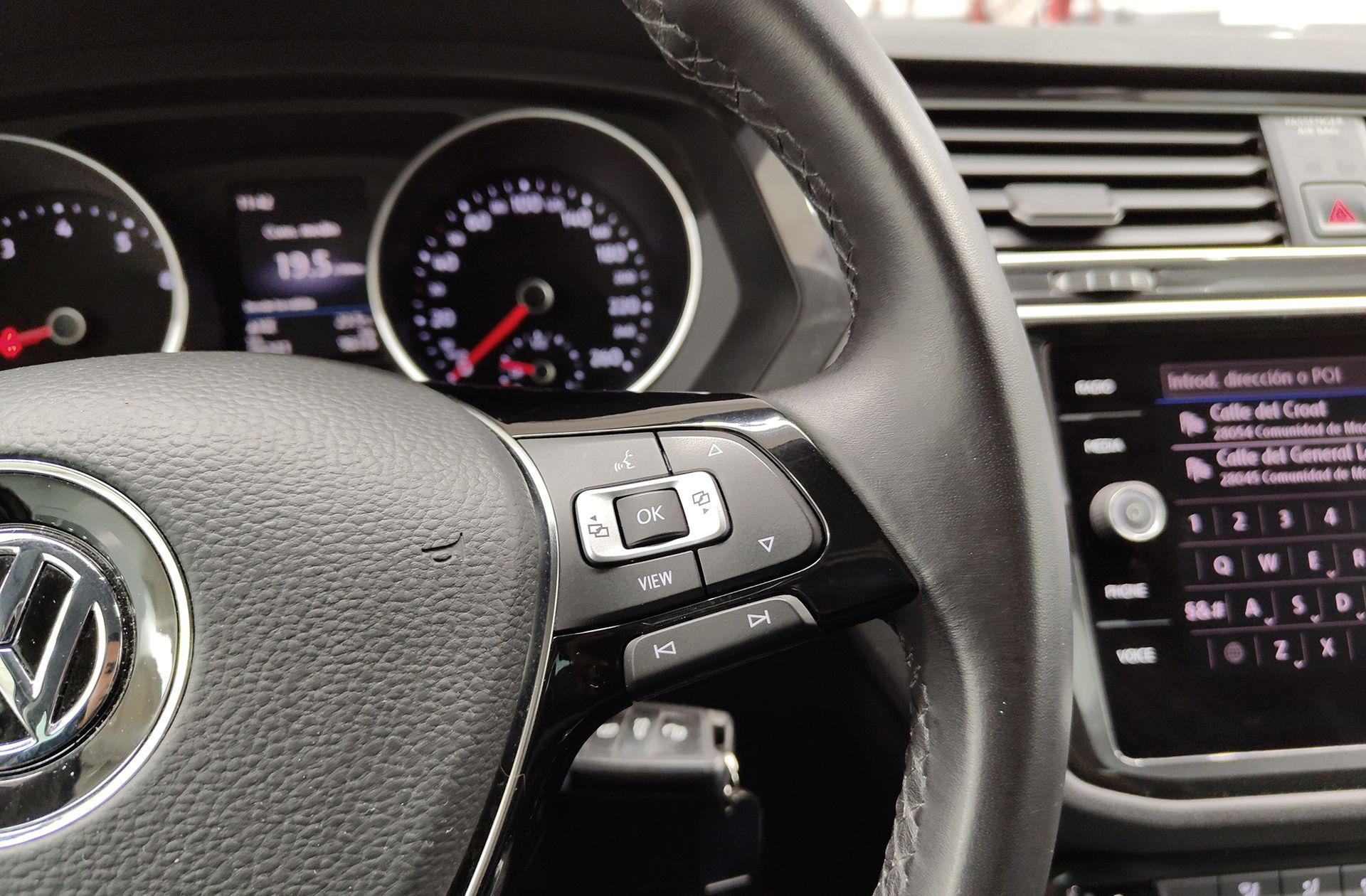 Volkswagen Tiguan Advance 1.5 TSI - foto 27