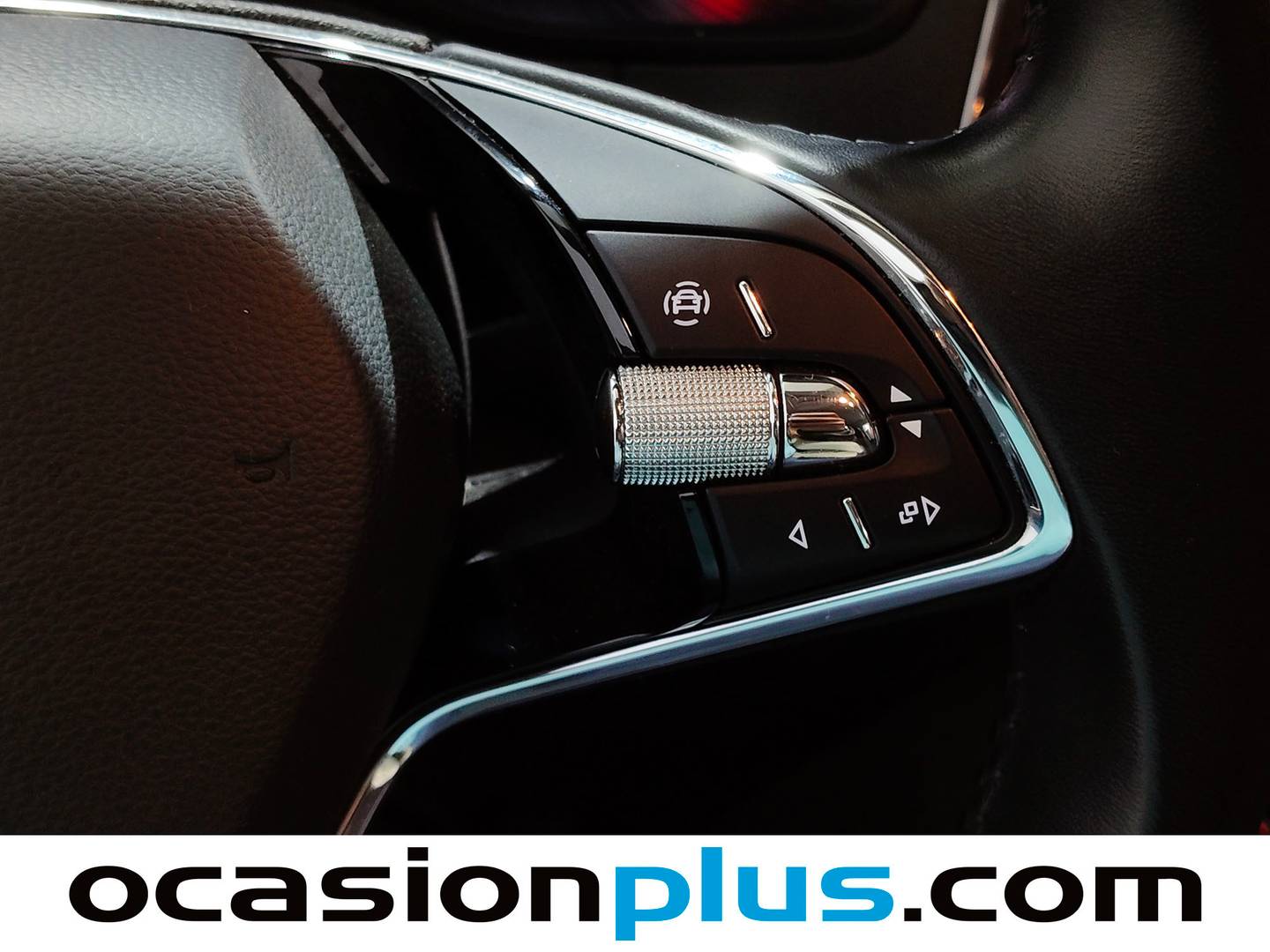 Foto Skoda Karoq Skoda Karoq 1.5 TSI ACT Ambition DSG (150 CV)