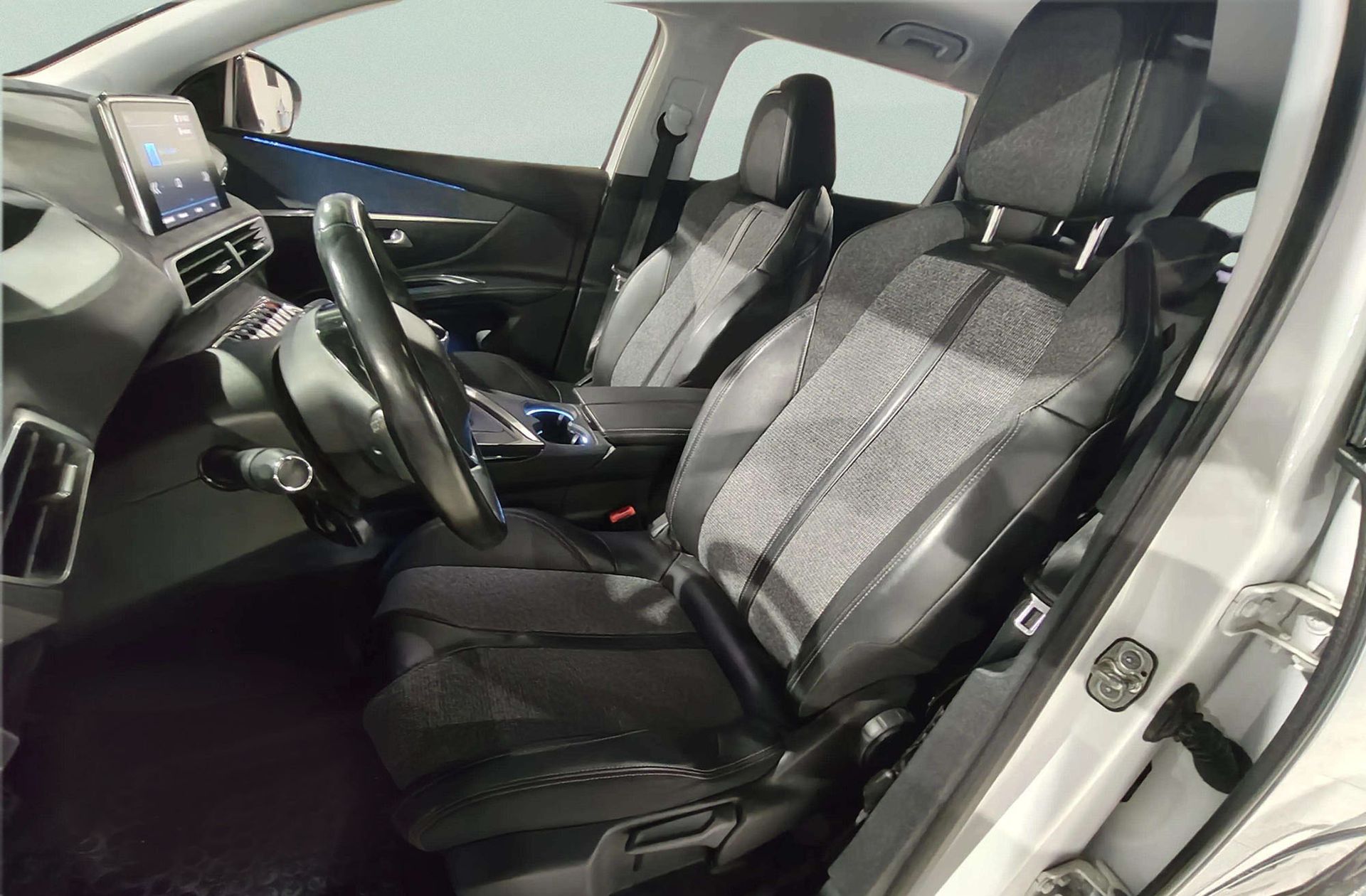 Peugeot 5008 PureTech 130 Allure 7 plazas - foto 12