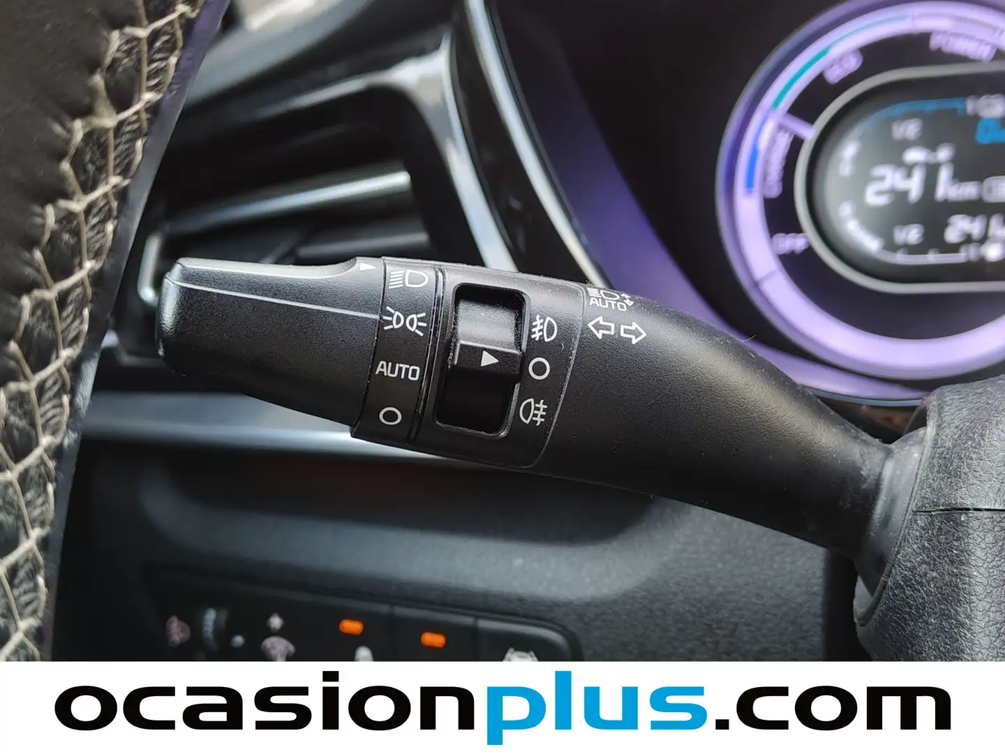 Foto KIA Niro Kia Niro 1.6 GDi PHEV Híbrido Emotion (141 CV)