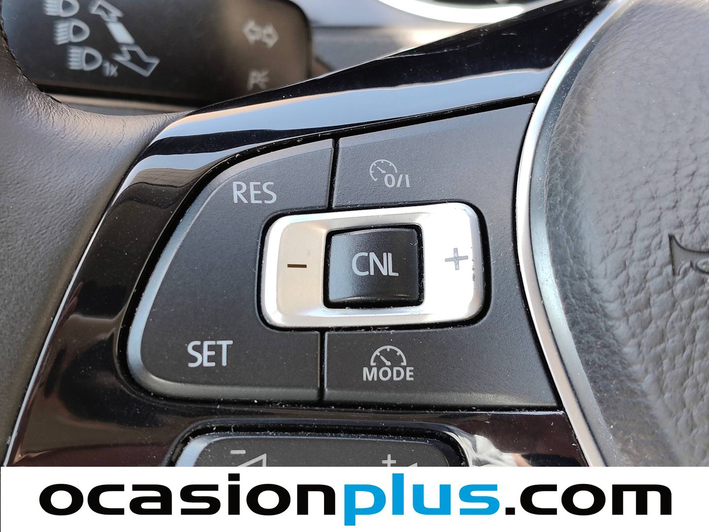 Volkswagen Golf Volkswagen Golf Sport 1.4 TSI BMT ACT Tech BMT (150 CV) de ocasión