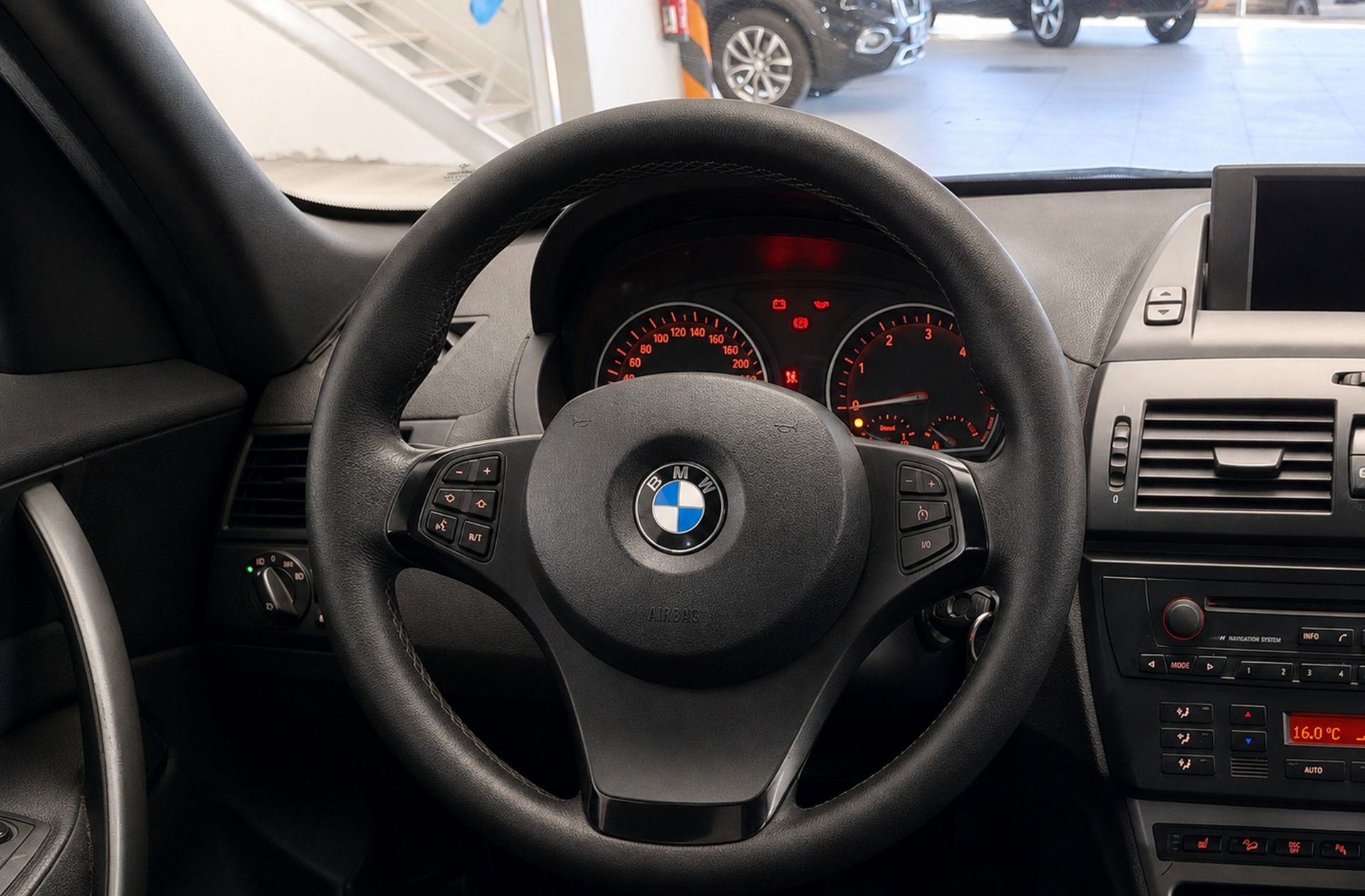 BMW X3 2.0d - foto 19