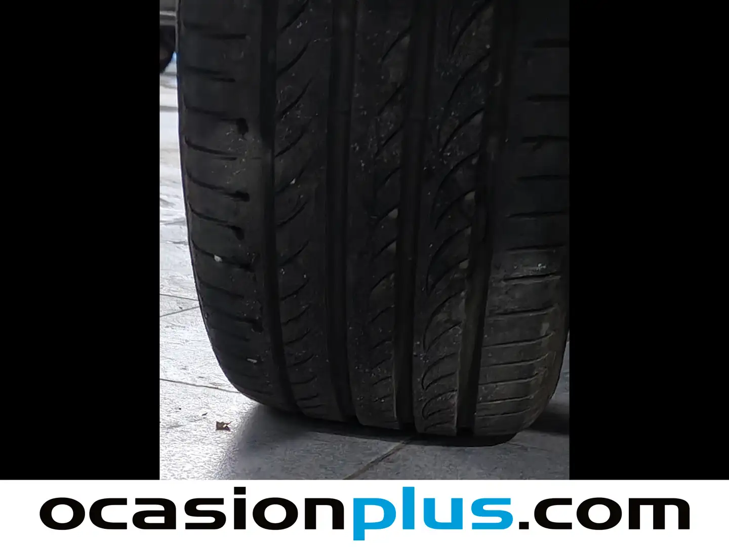 Foto Toyota C-HR Toyota C-HR 1.8 125H Advance (122 CV)