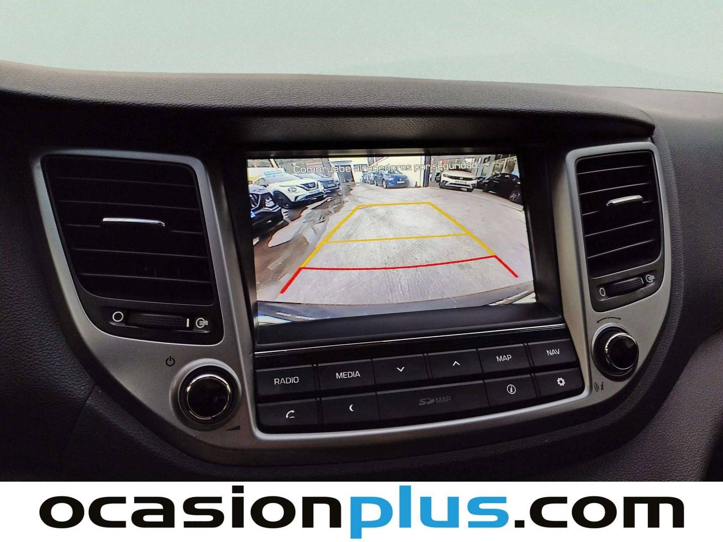 Equipamiento del Hyundai Tucson Hyundai Tucson 1.7 CRDI BlueDrive 25 Aniversario 4x2 (115 CV)