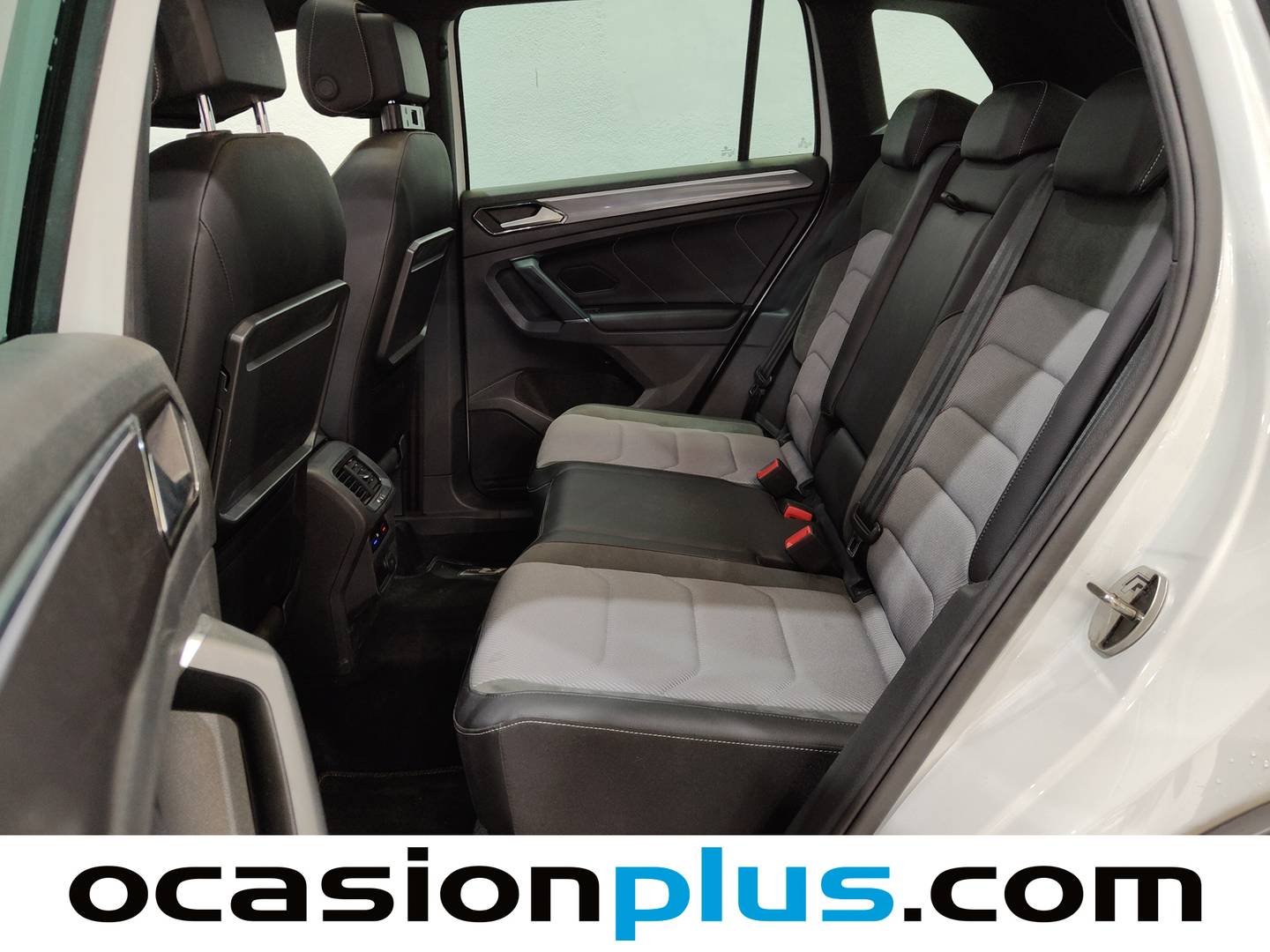 Foto asientos traseros Volkswagen Tiguan Volkswagen Tiguan Sport 1.4 ACT TSI (150 CV) DSG Paquete R-Line