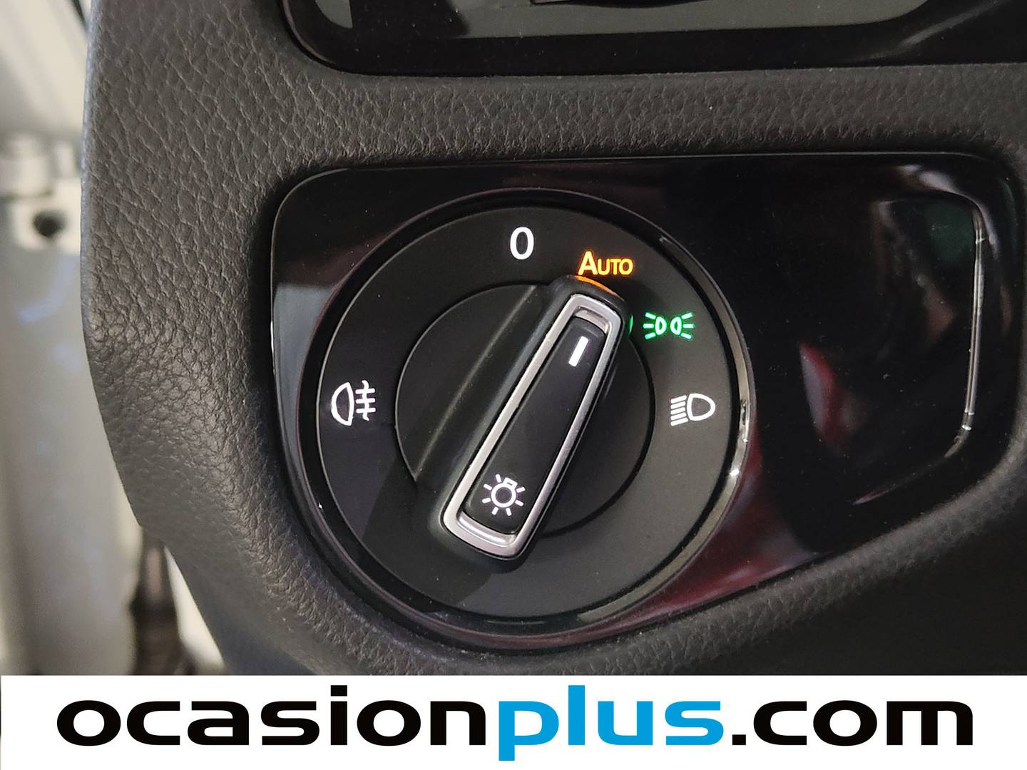 Volkswagen Golf Volkswagen Golf R 2.0 TSI BMT 4Motion (300 CV) DSG seminuevo