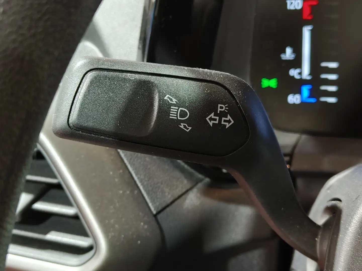 Foto Ford Tourneo Courier Ford Tourneo Courier 1.0 Ecoboost Trend (125 CV)