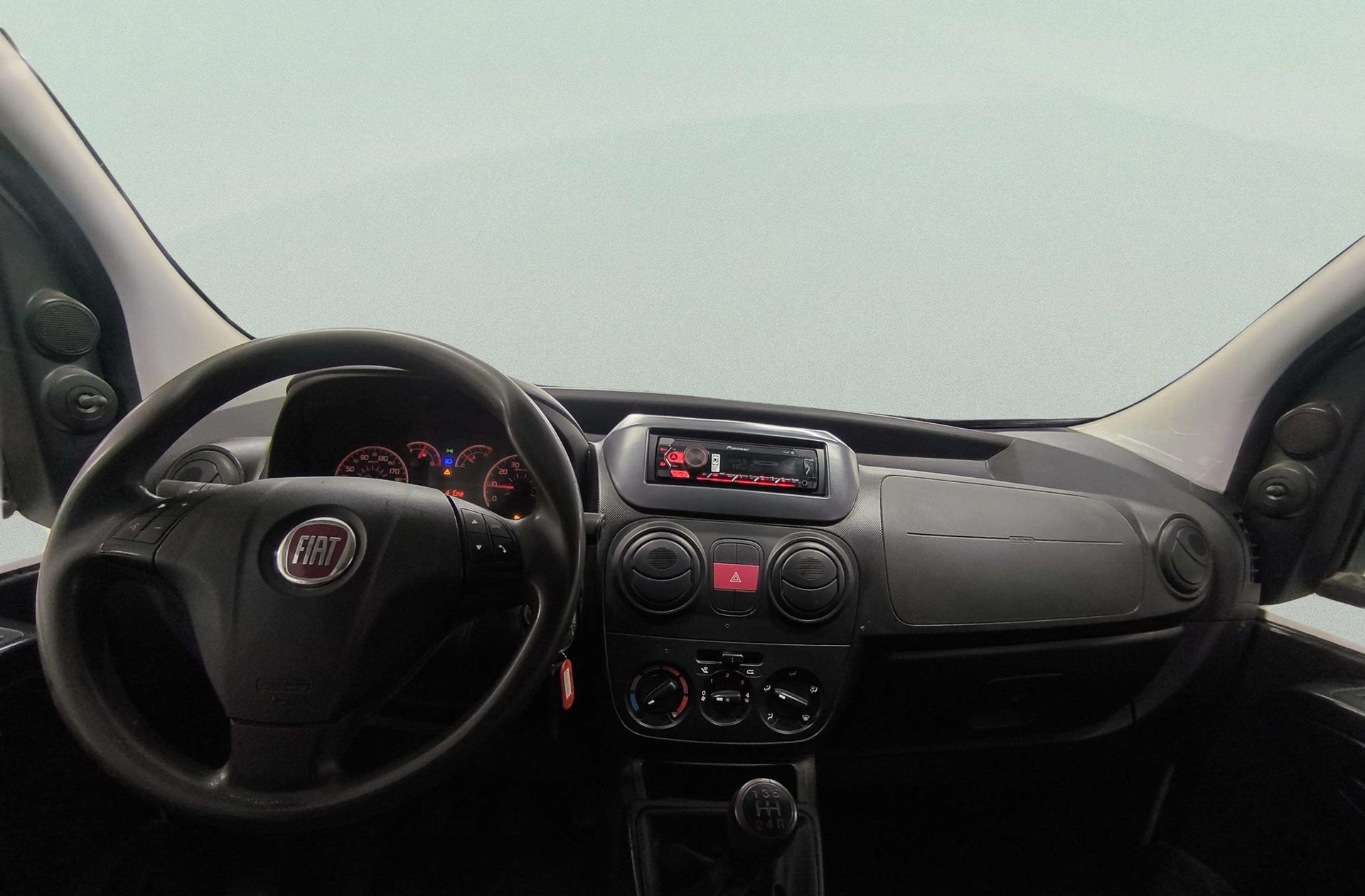 Fiat Fiorino Cargo Furgon 1.3 MultiJet Base 2 plazas - foto 6