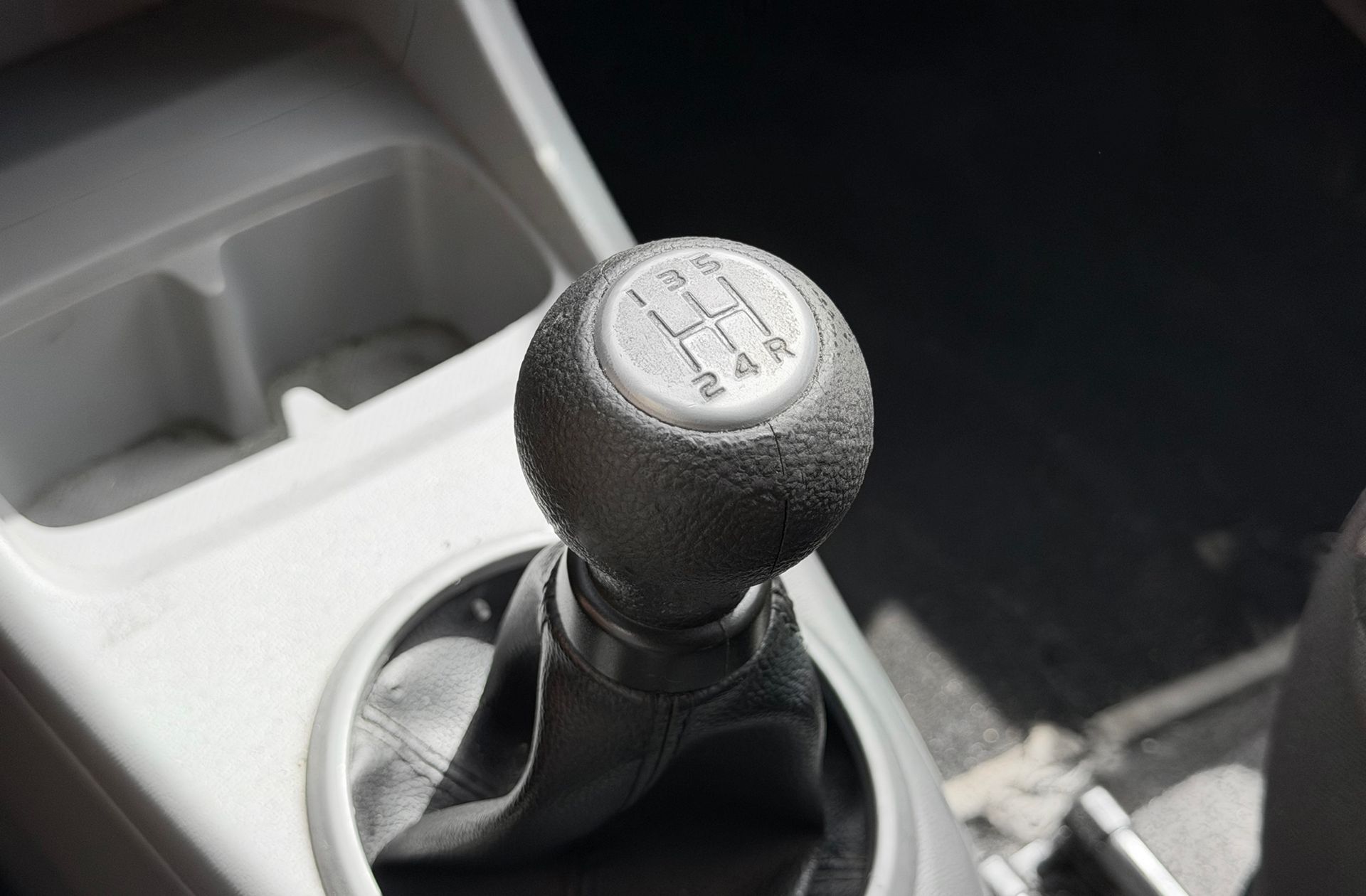Nissan Pixo 1.0G Visia - foto 5