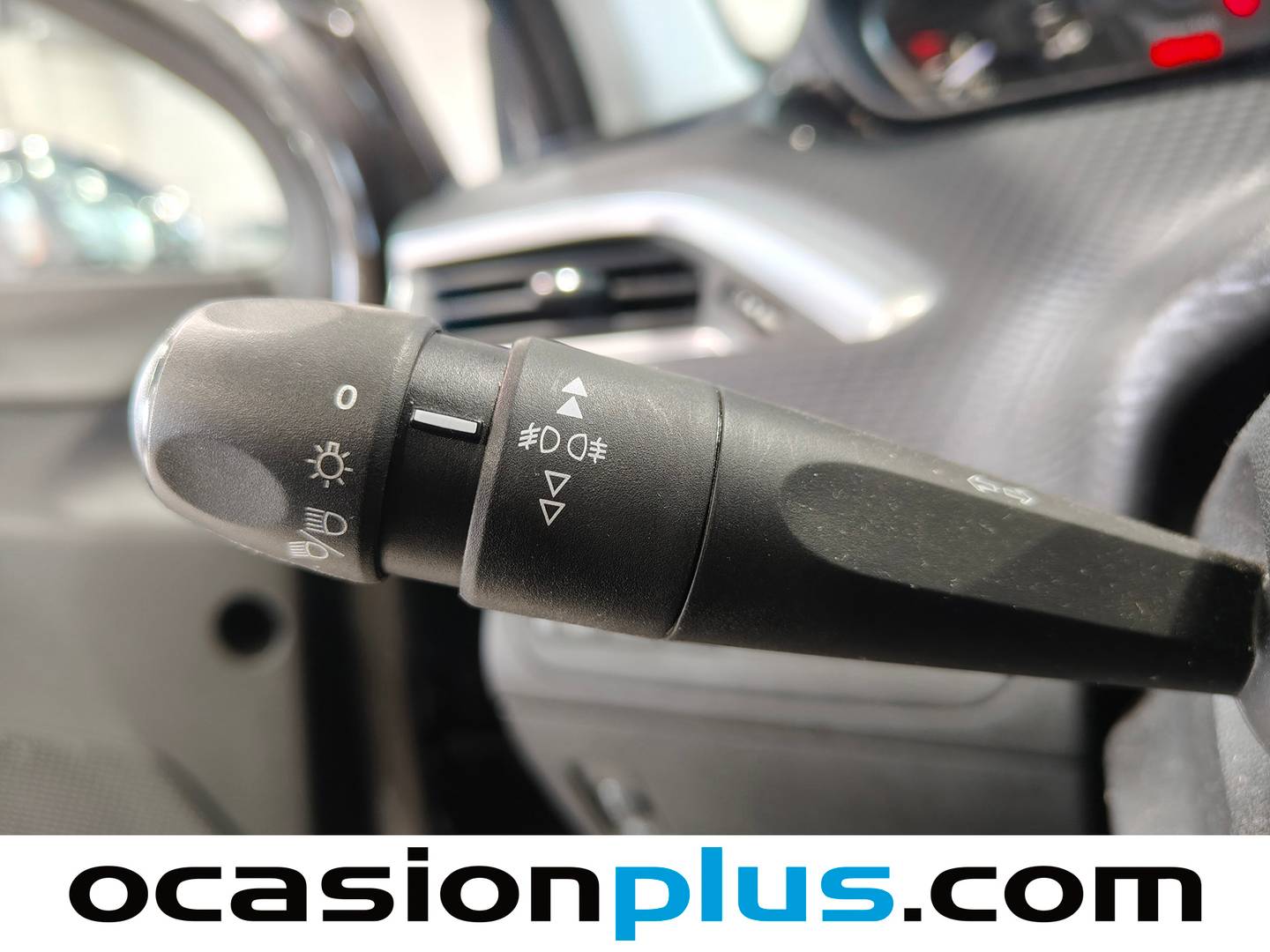 Peugeot 2008 Peugeot 2008 PureTech 110 S&S Style EAT6 (110 CV) 2017