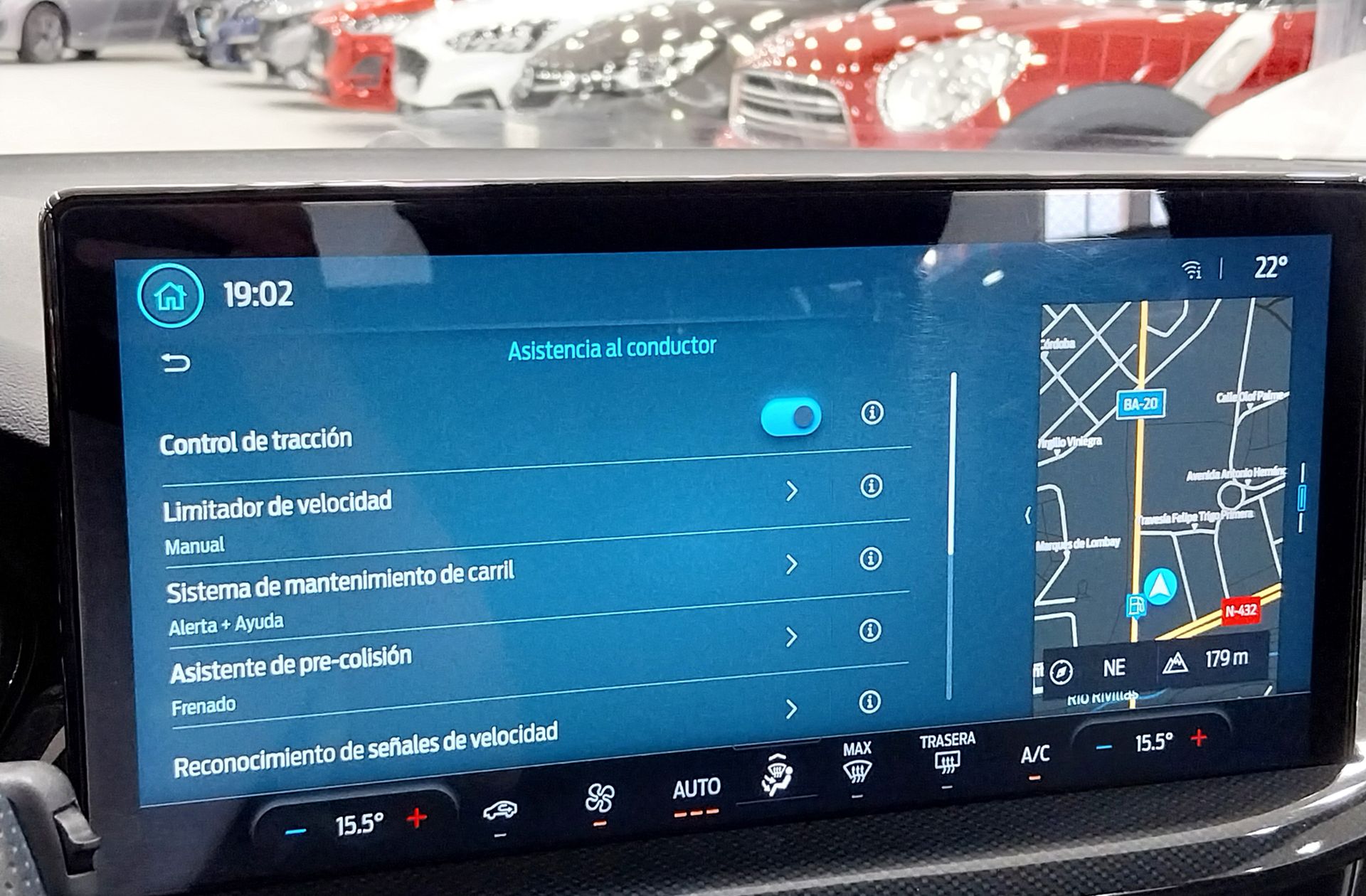 Ford Focus 1.0 EcoBoost MHEV ST-Line - foto 33