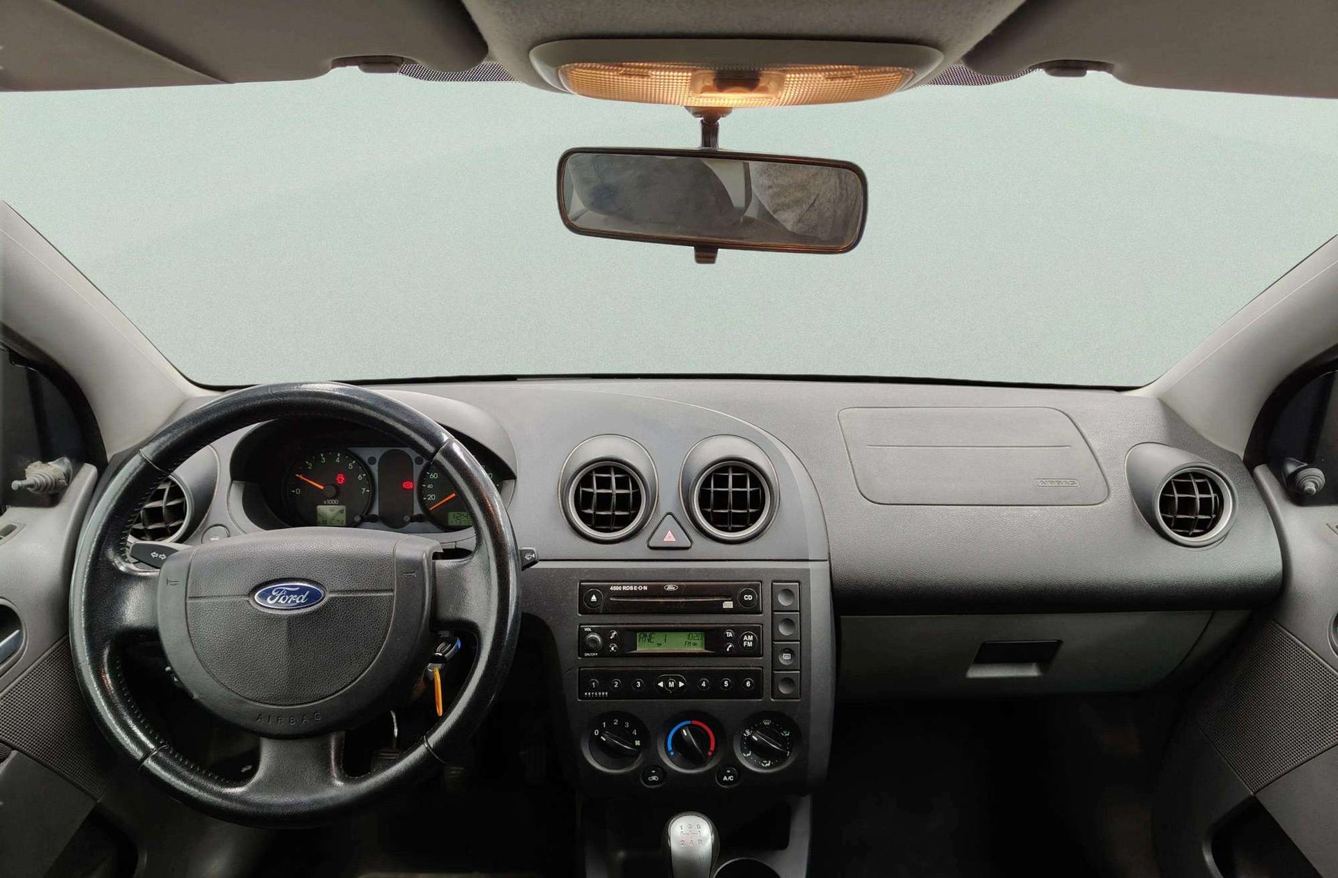 Ford Fiesta 1.4 Trend - foto 6