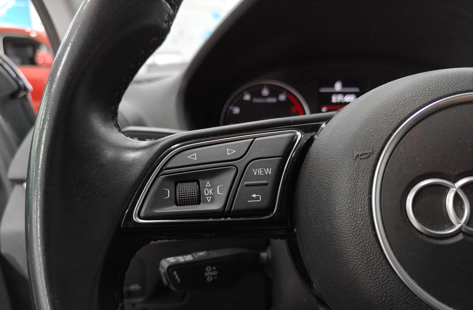 Audi Q2 Advanced 30 TFSI - foto 26