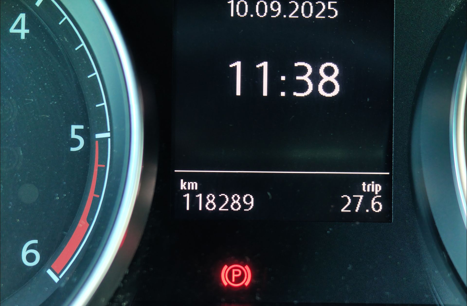 Volkswagen Golf Variant Business Navi 1.6 TDI - foto 9