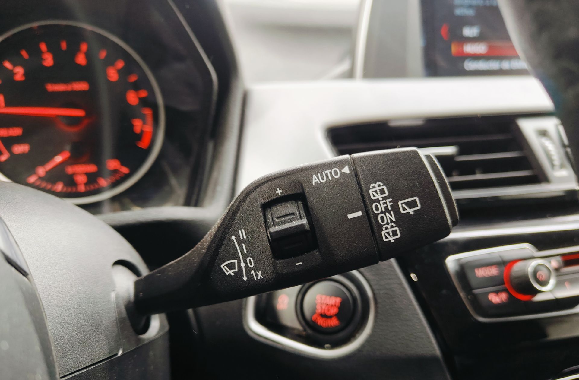 BMW X1 sDrive20i - foto 31