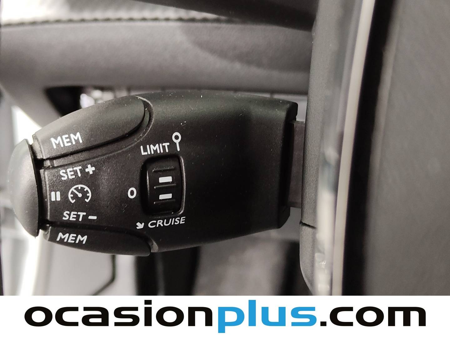 Foto Peugeot 2008 Peugeot 2008 PureTech 100 S&S Allure (100 CV)