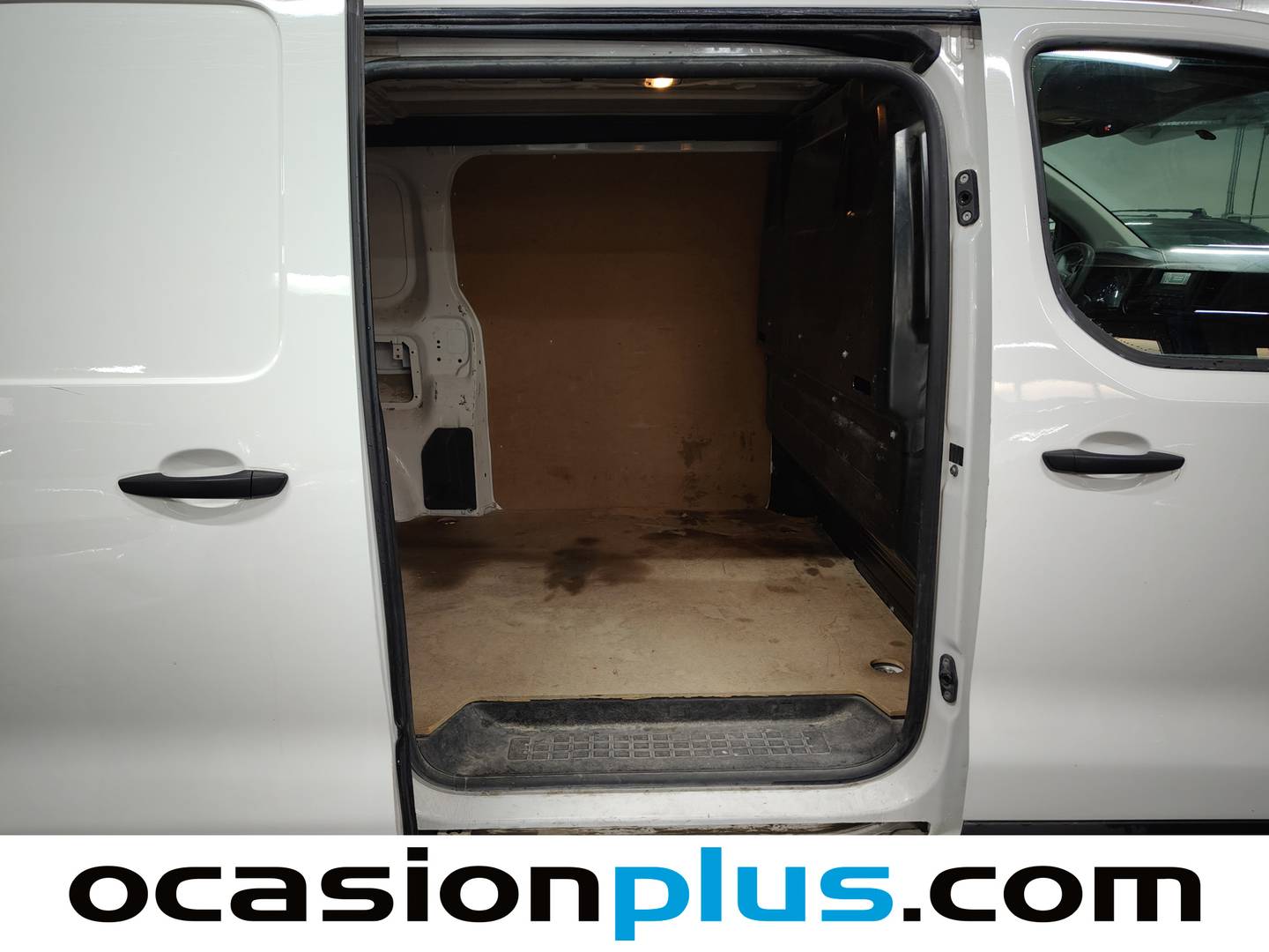 Foto Peugeot Expert Peugeot Expert Furgon BlueHDi 120 S&S Pro Standard (120 CV)