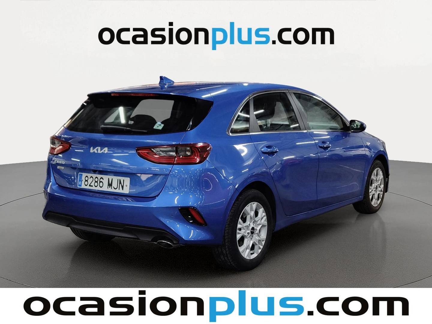 Foto trasera KIA Ceed KIA Ceed Ceed 1.6 MHEV iMT Drive (136 CV) derecha