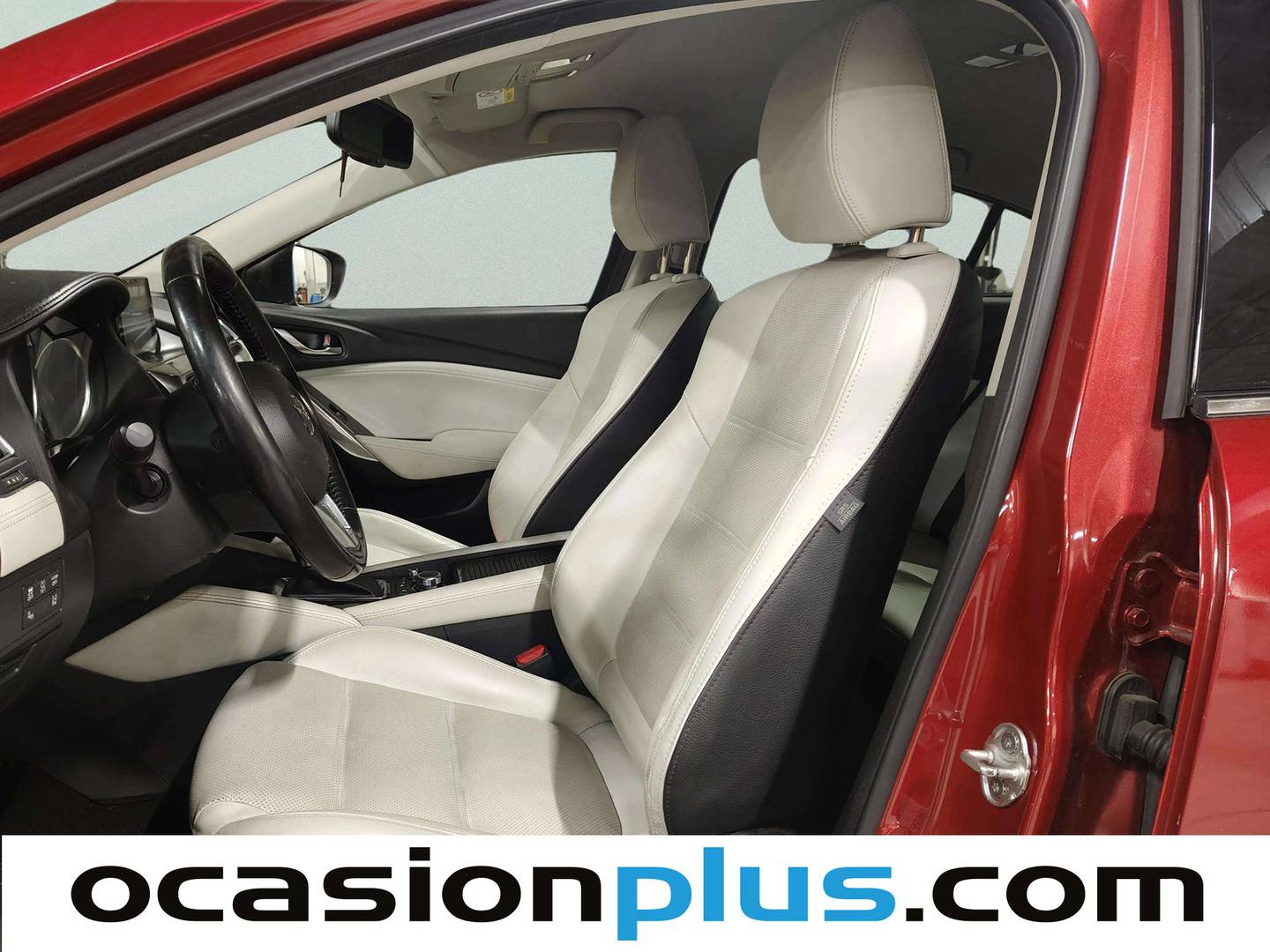 Foto asientos delanteros Mazda Mazda6 Mazda Mazda 6 2.2 DE Luxury AT (150 CV)