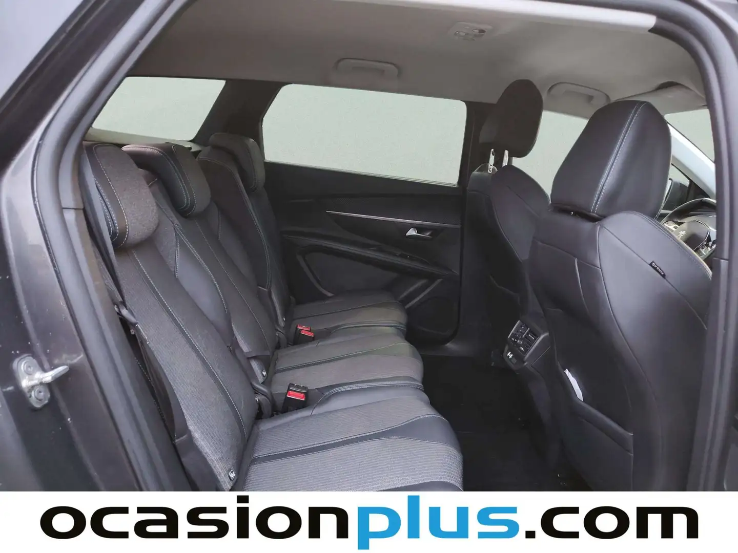 Foto Peugeot 5008 Peugeot 5008 PureTech 130 S&S Allure EAT8 (130 CV)