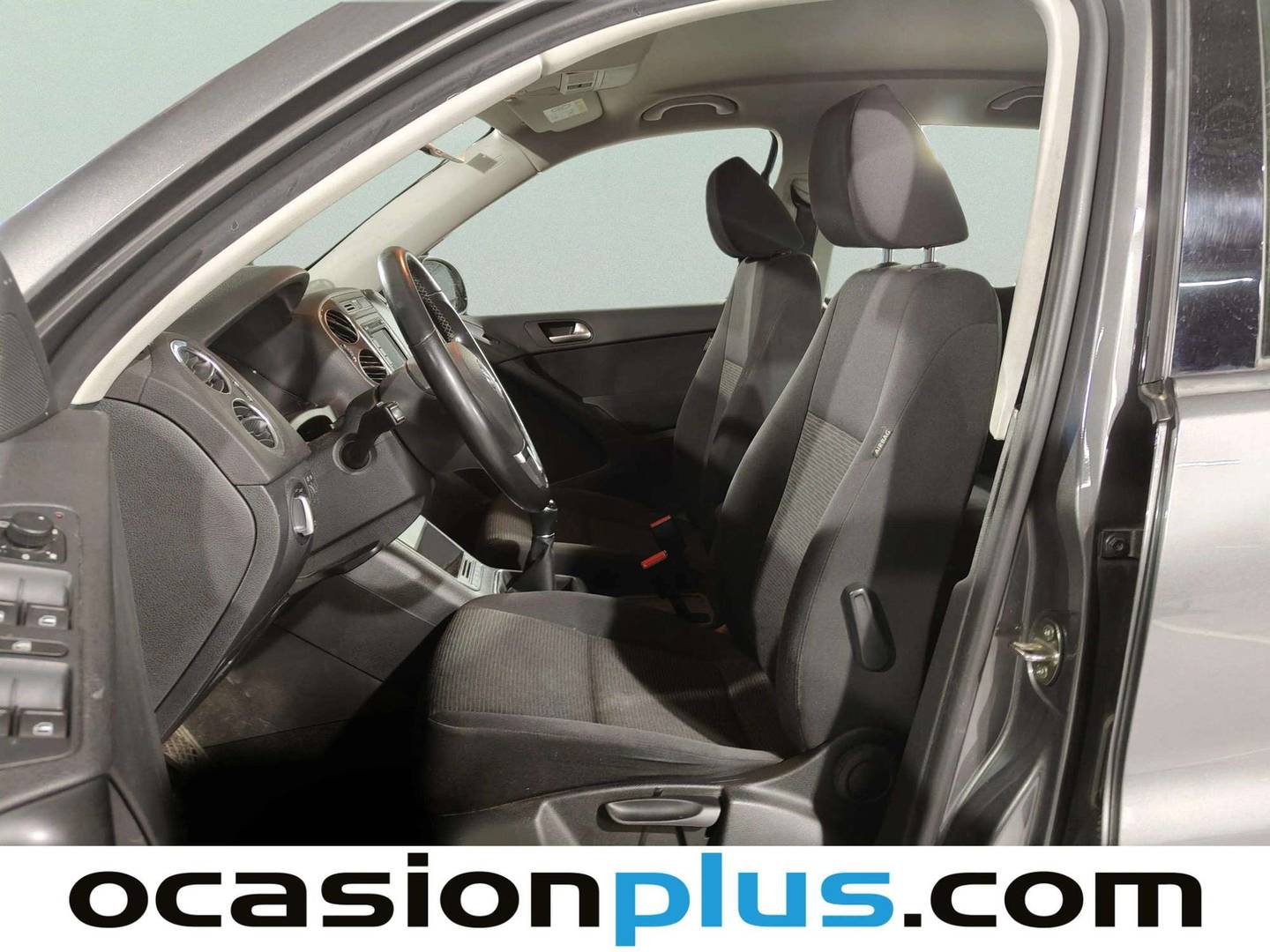 Foto asientos delanteros Volkswagen Tiguan Volkswagen Tiguan Advance 1.4 TSI BlueMotionTech 4x2 (122 CV)