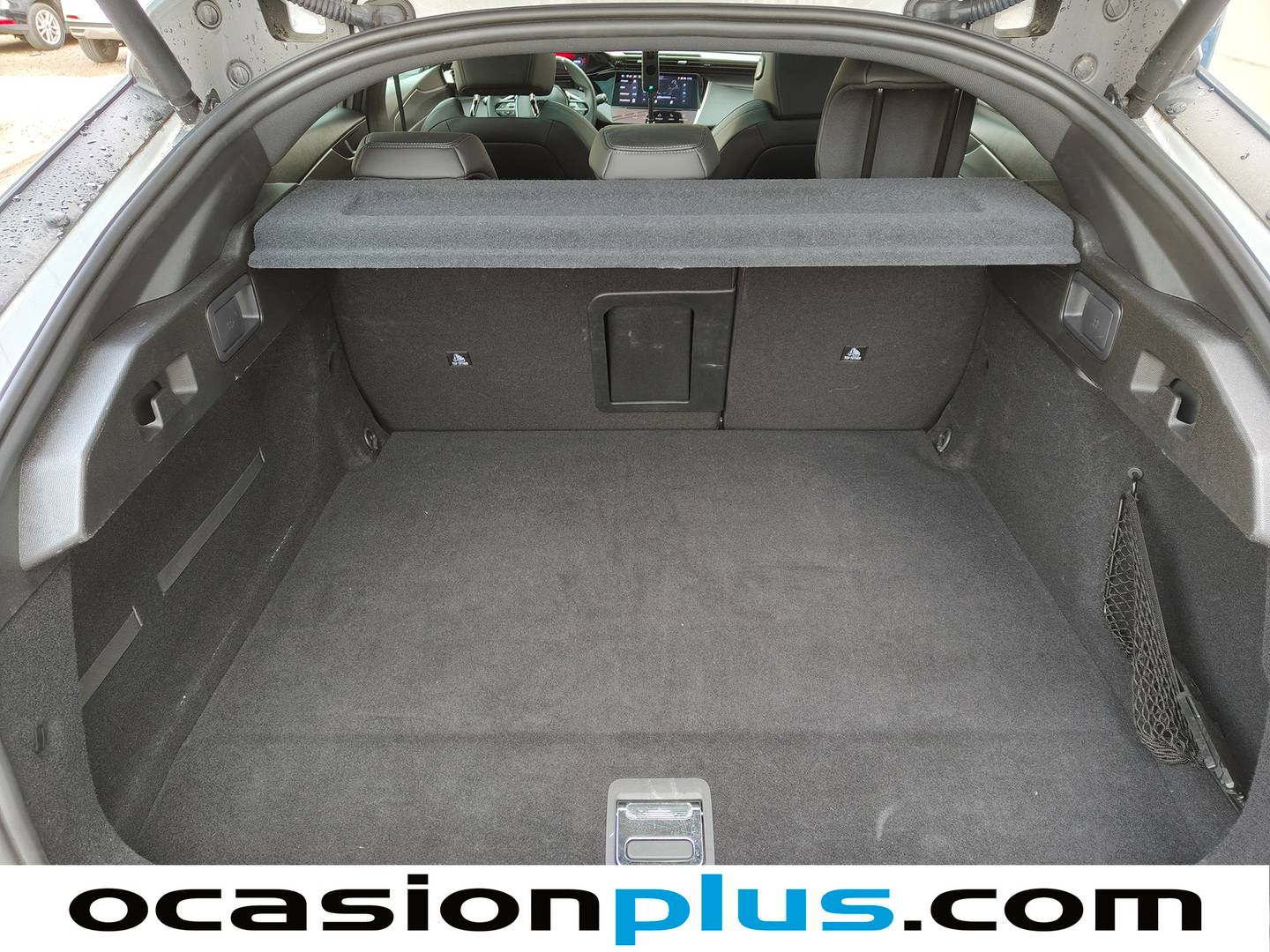 Fotos maletero Peugeot 408 Peugeot 408 PHEV 225 GT e-EAT8 (225 CV)