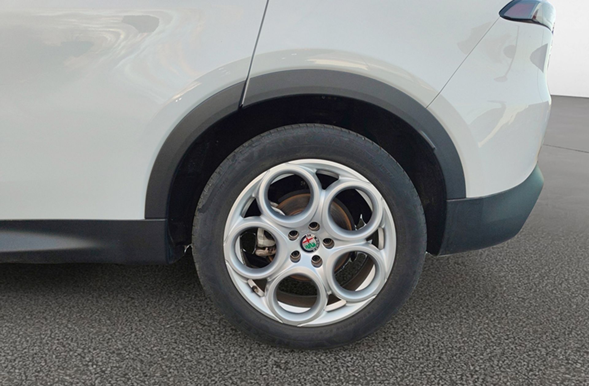 Alfa Romeo Tonale 1.6 DS Super FWD - foto 34
